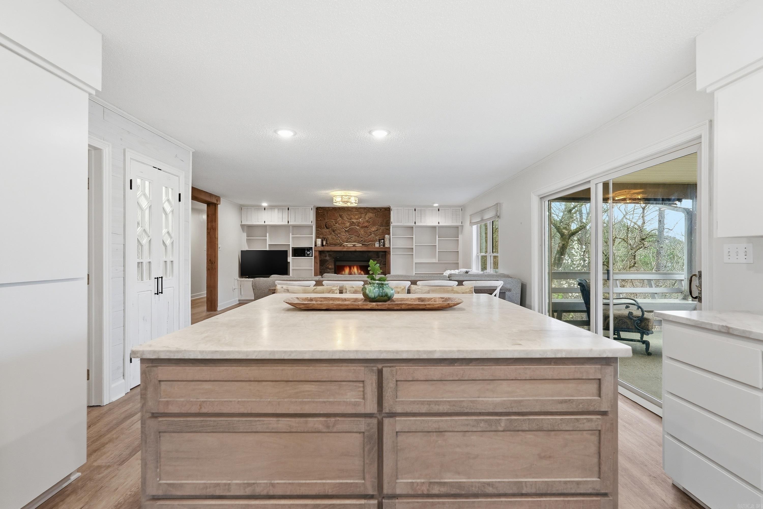 CASTLE RIDGE - Residential