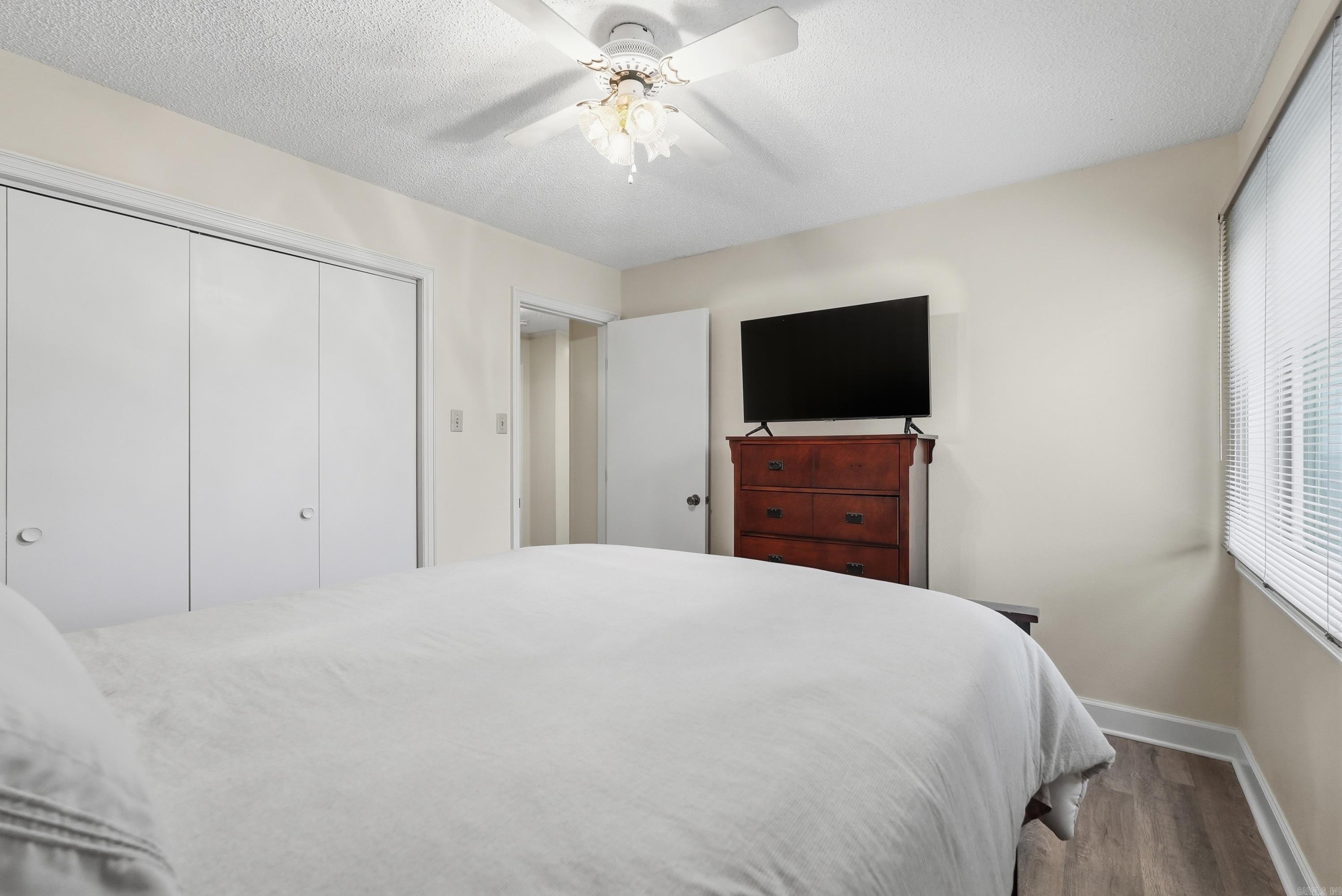 CASTLE RIDGE - Residential