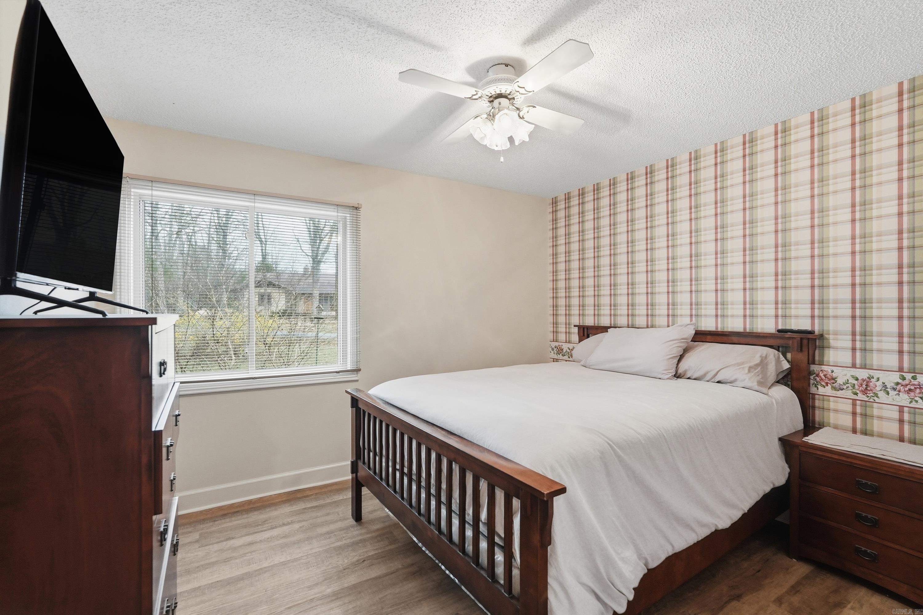 CASTLE RIDGE - Residential