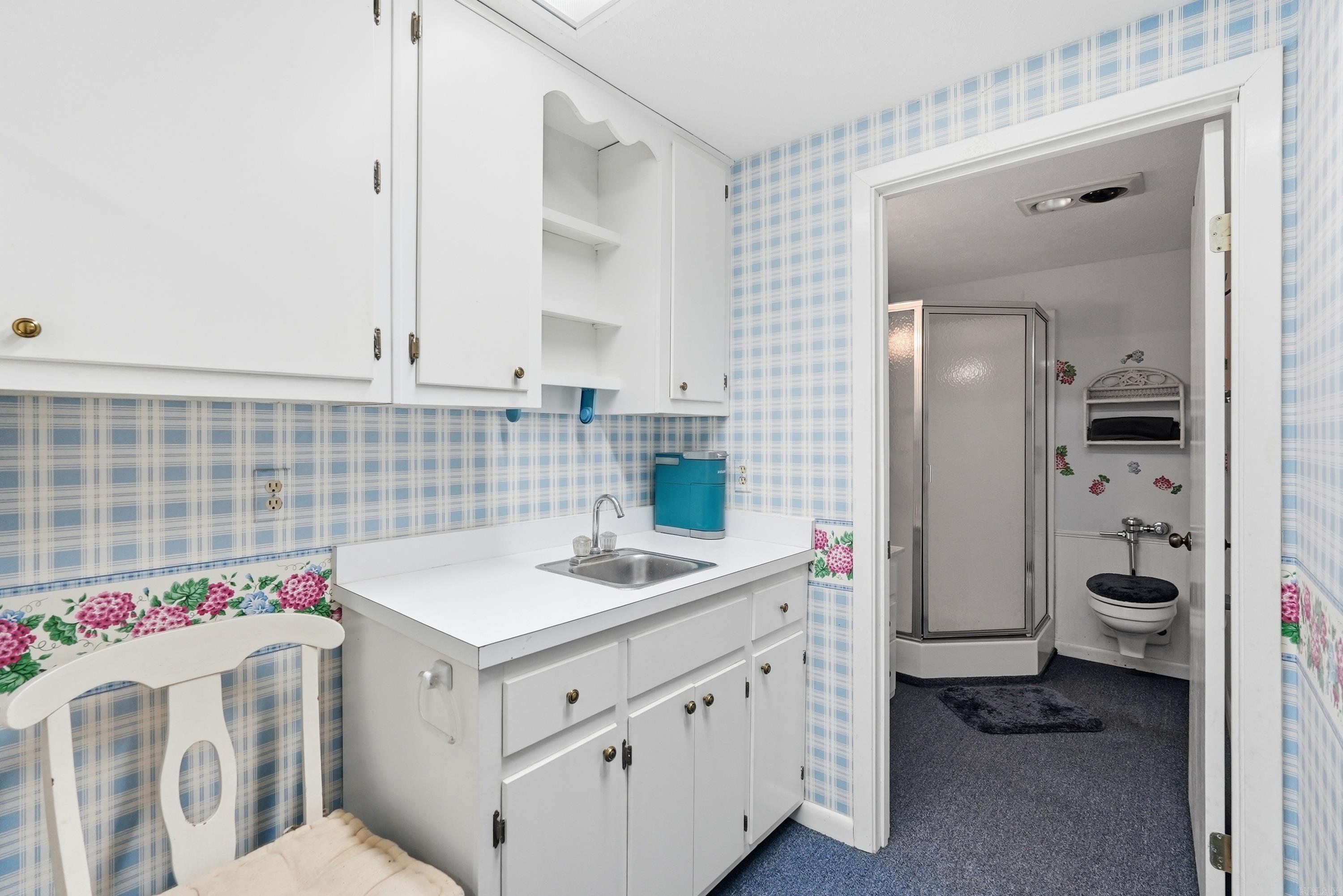 CASTLE RIDGE - Residential