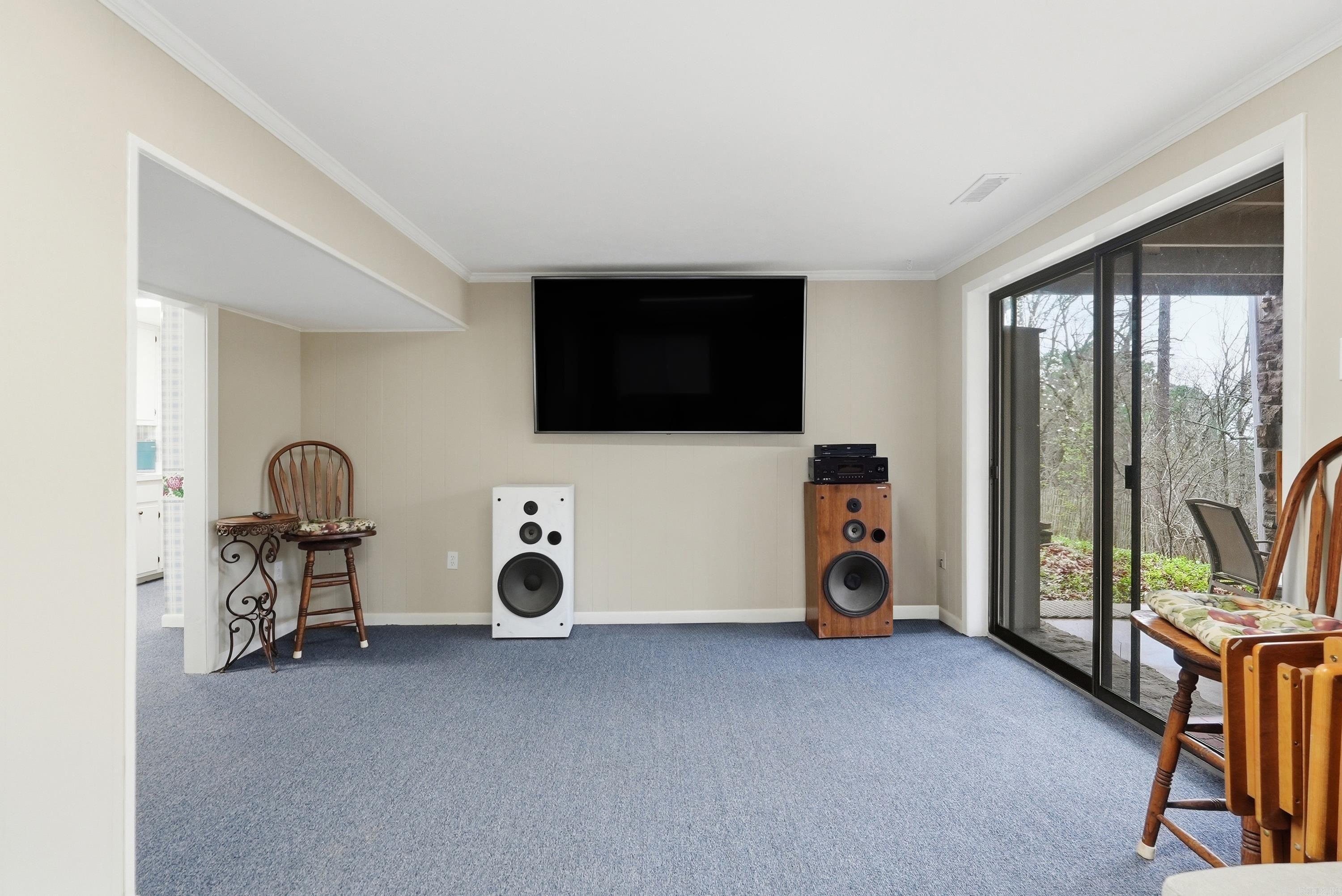 CASTLE RIDGE - Residential