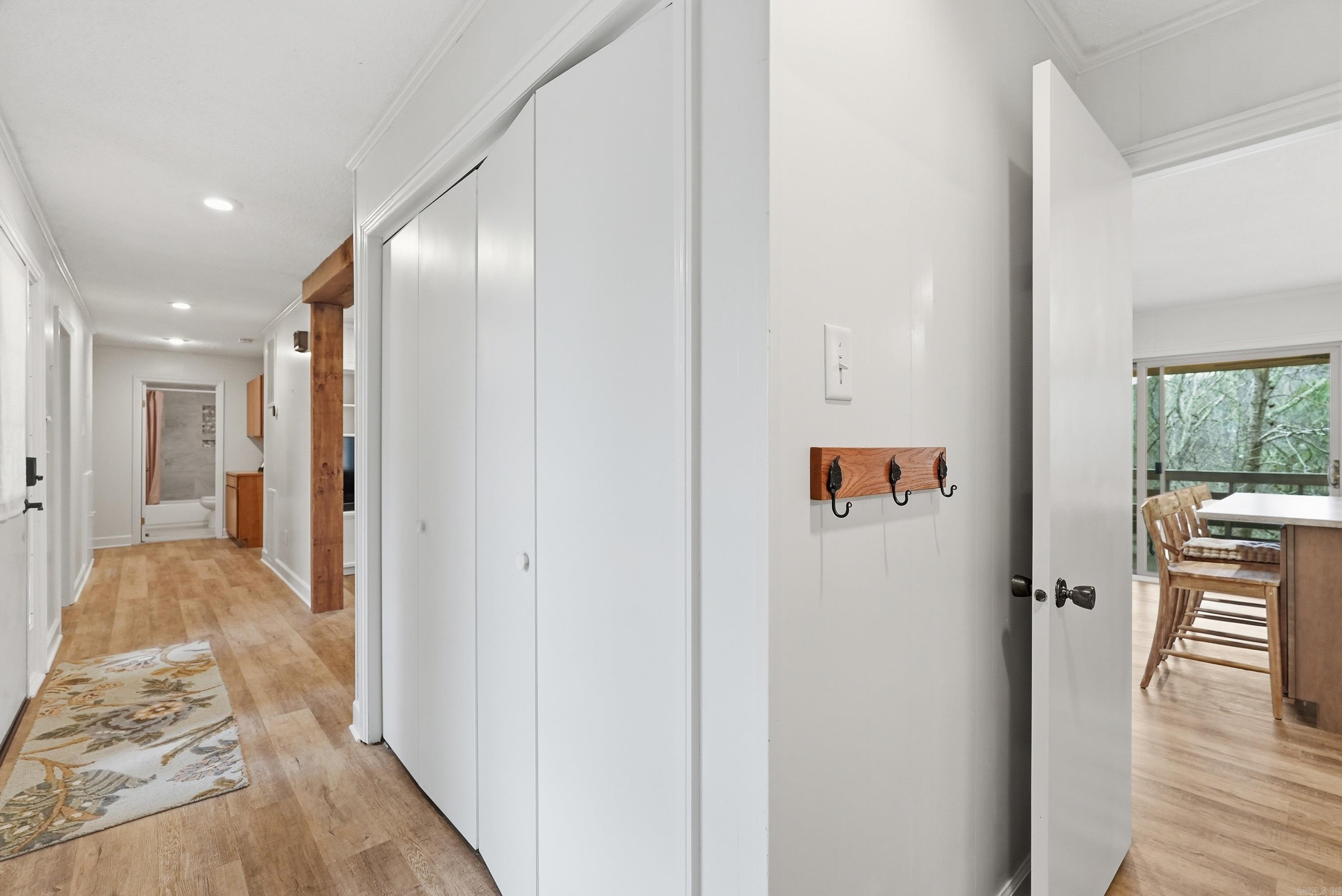 CASTLE RIDGE - Residential