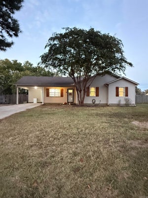 2907 CLIFFT ST, PARAGOULD, AR 72450 - Image 1b296089484dcd9c28bc037fa0cd46c5/2840438303