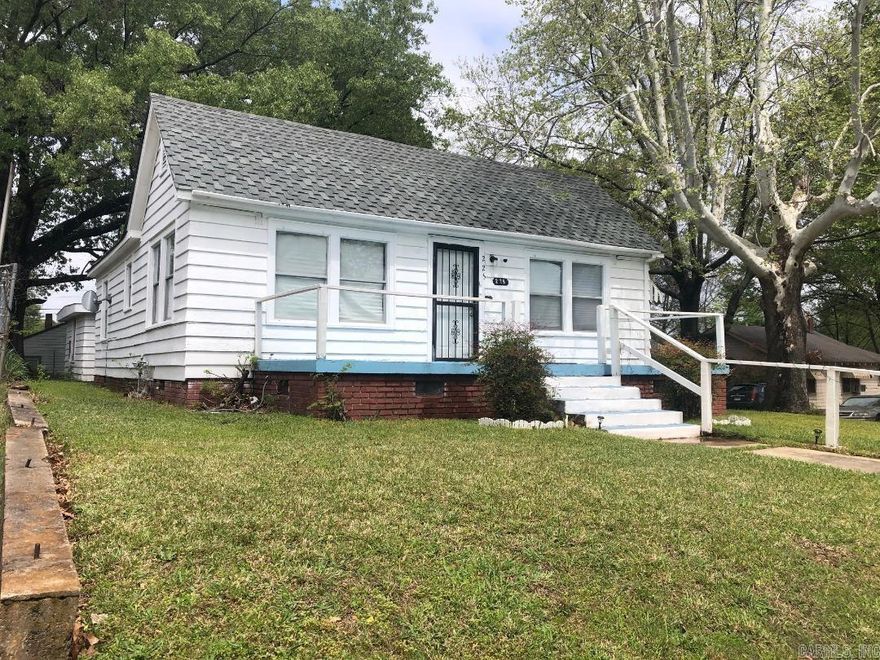 Easy access to everything. Nice spacious rooms, huge living room and kitchen. Outside storage and laundry combo. Good size backyard and so much more. 2022-Ductless mini split inverter w/heat pump. 2021-New Roof, kitchen, bathroom, appliances, paint, electric fireplace and more. Move in Special - 1/2 off the first months rent!!