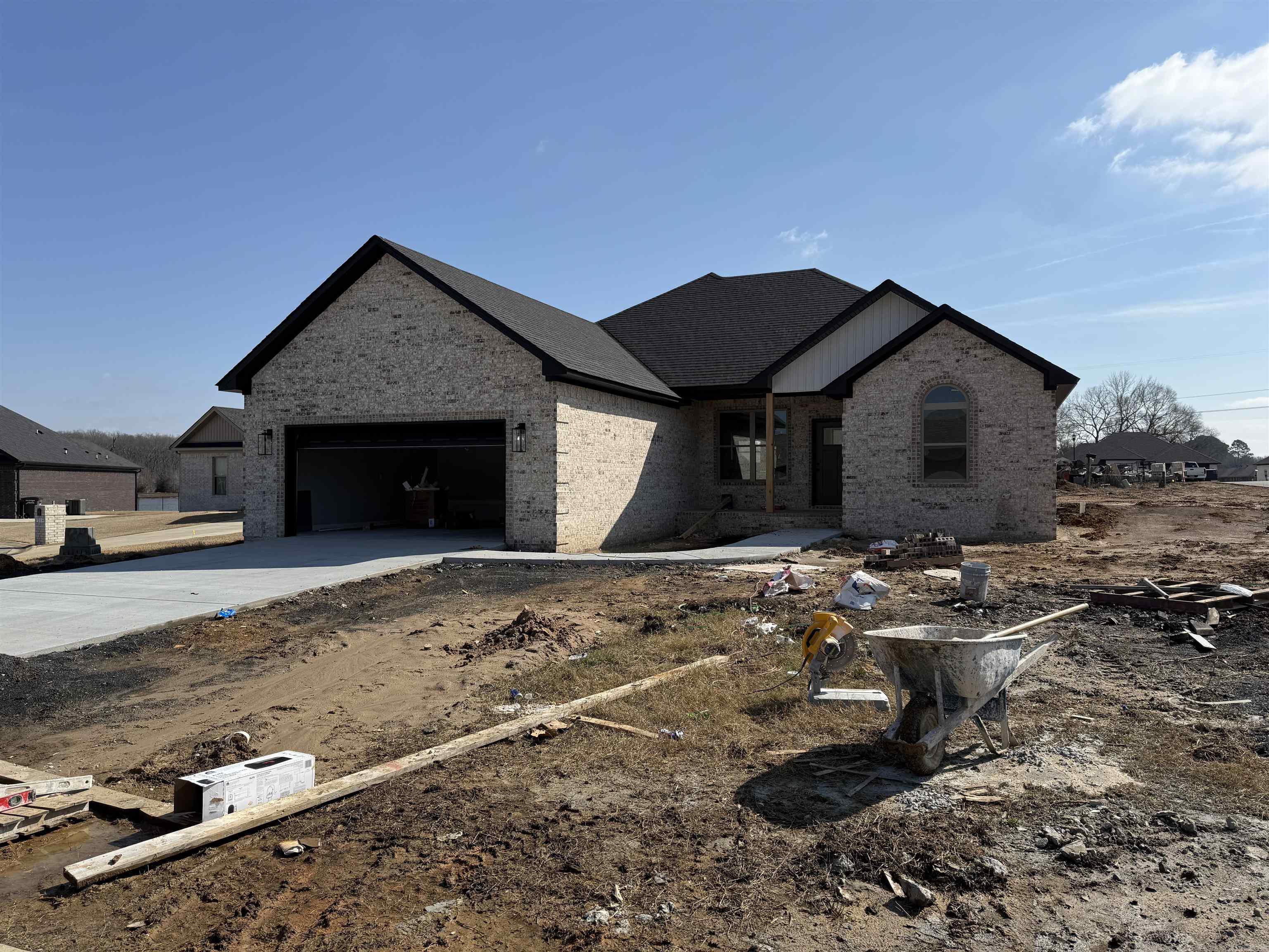 JAXON TERRACE - Residential