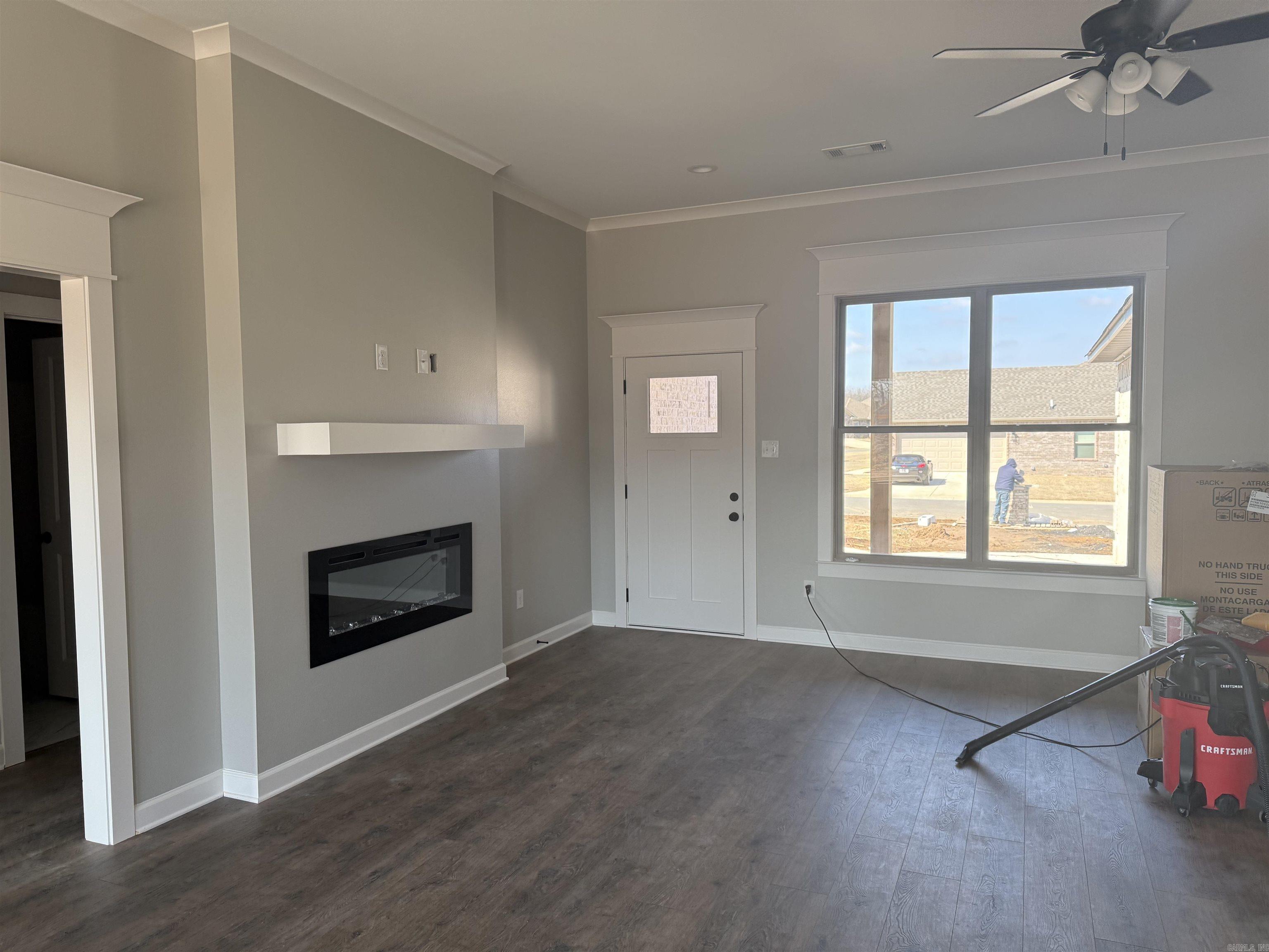 JAXON TERRACE - Residential