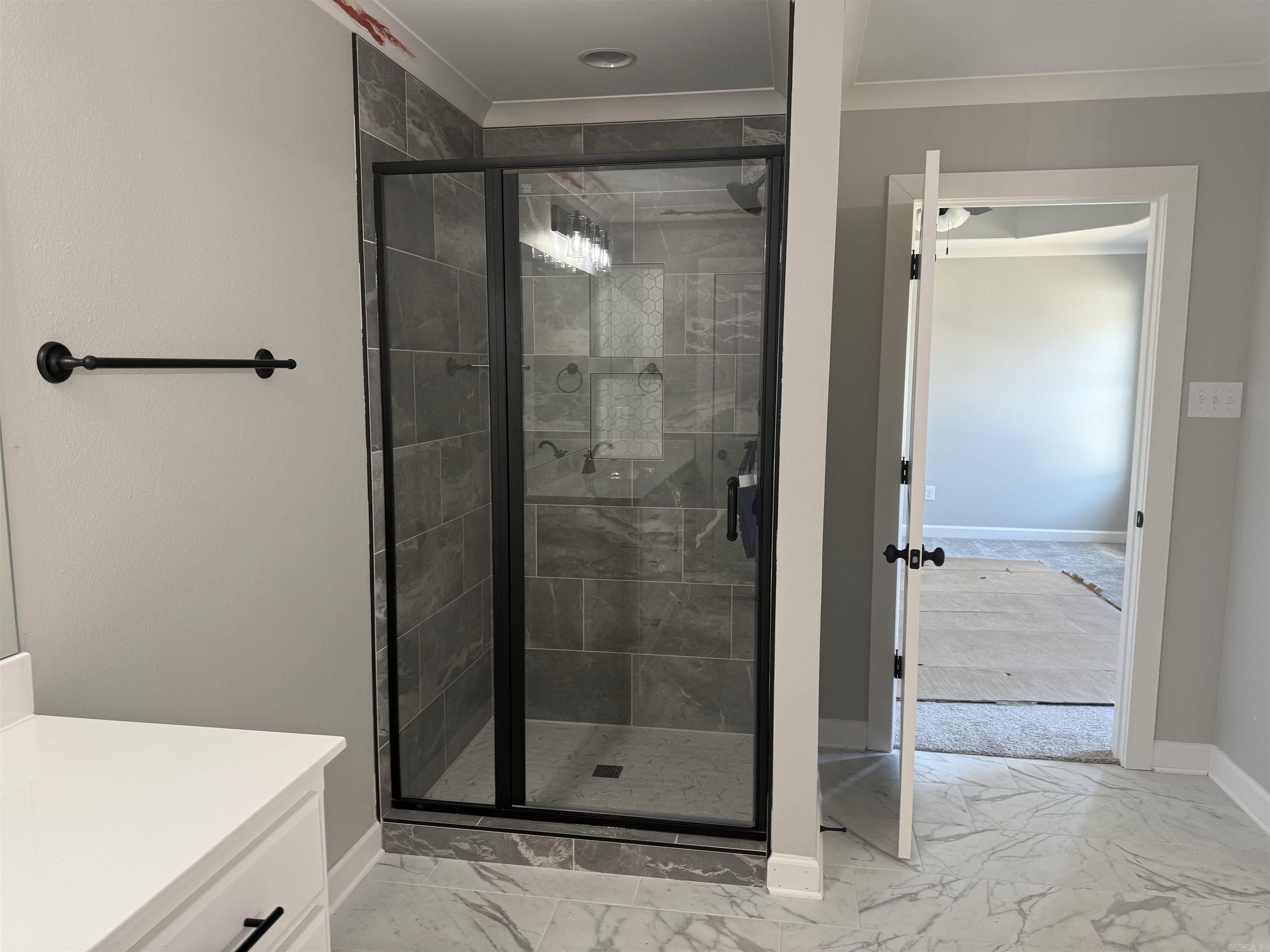 JAXON TERRACE - Residential