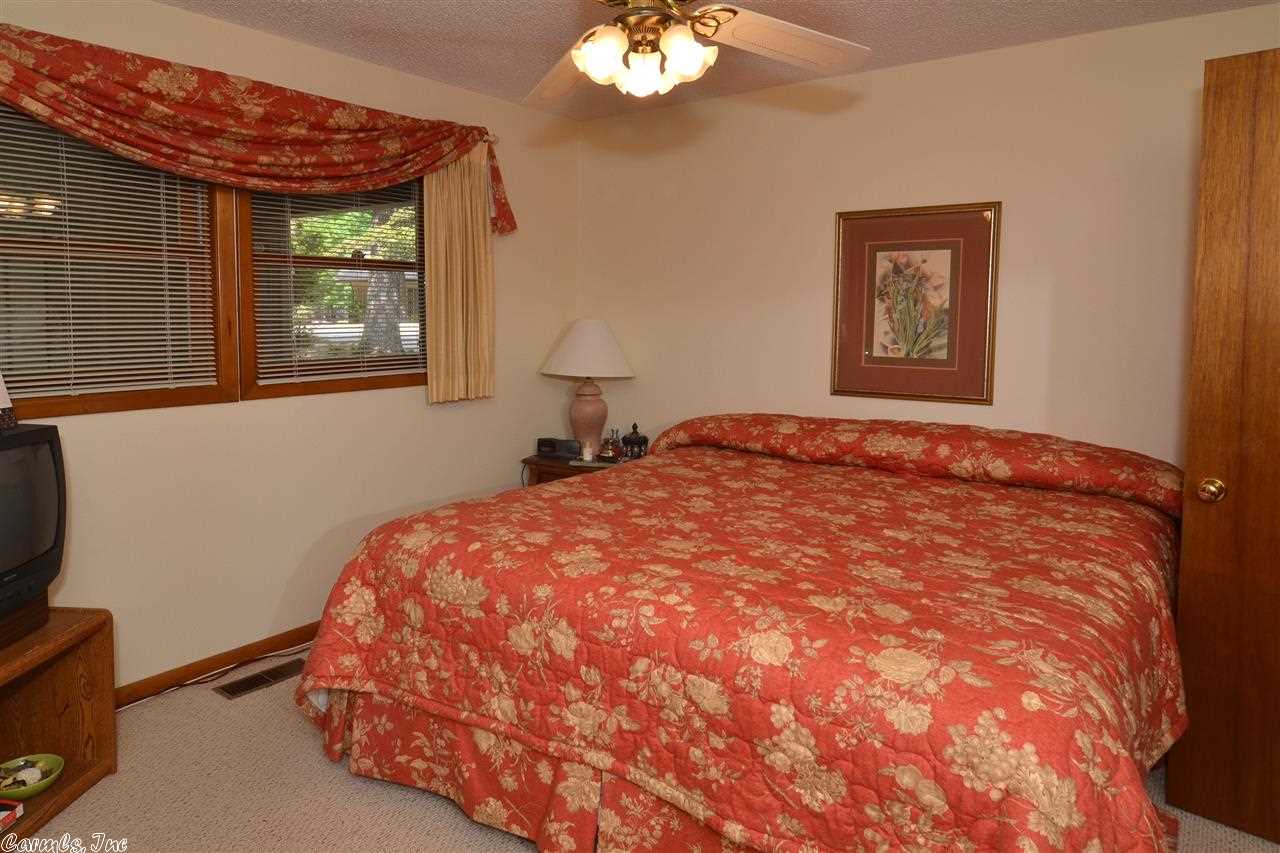 Madrid Courts - Residential