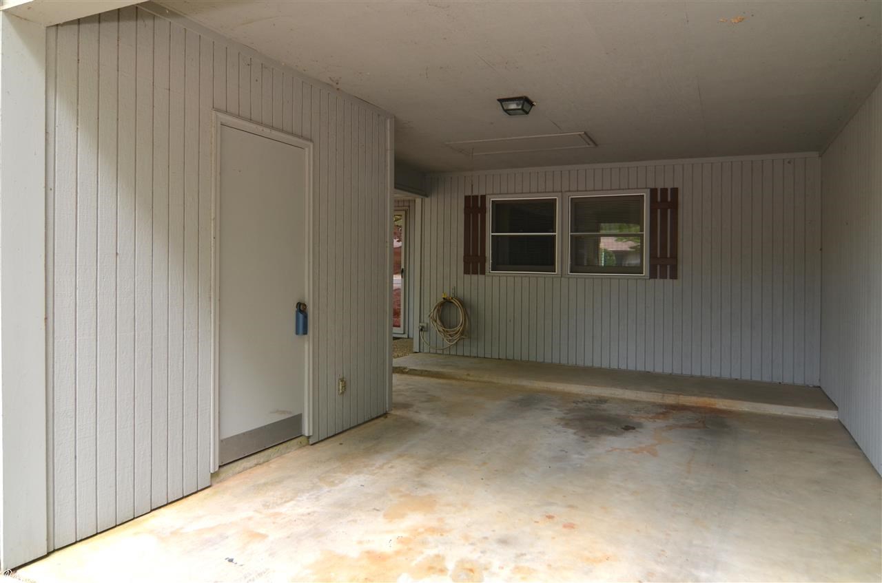 Madrid Courts - Residential