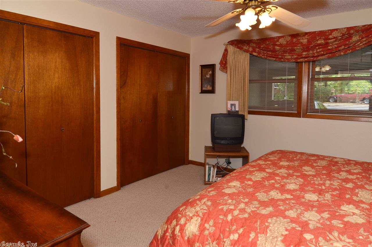 Madrid Courts - Residential