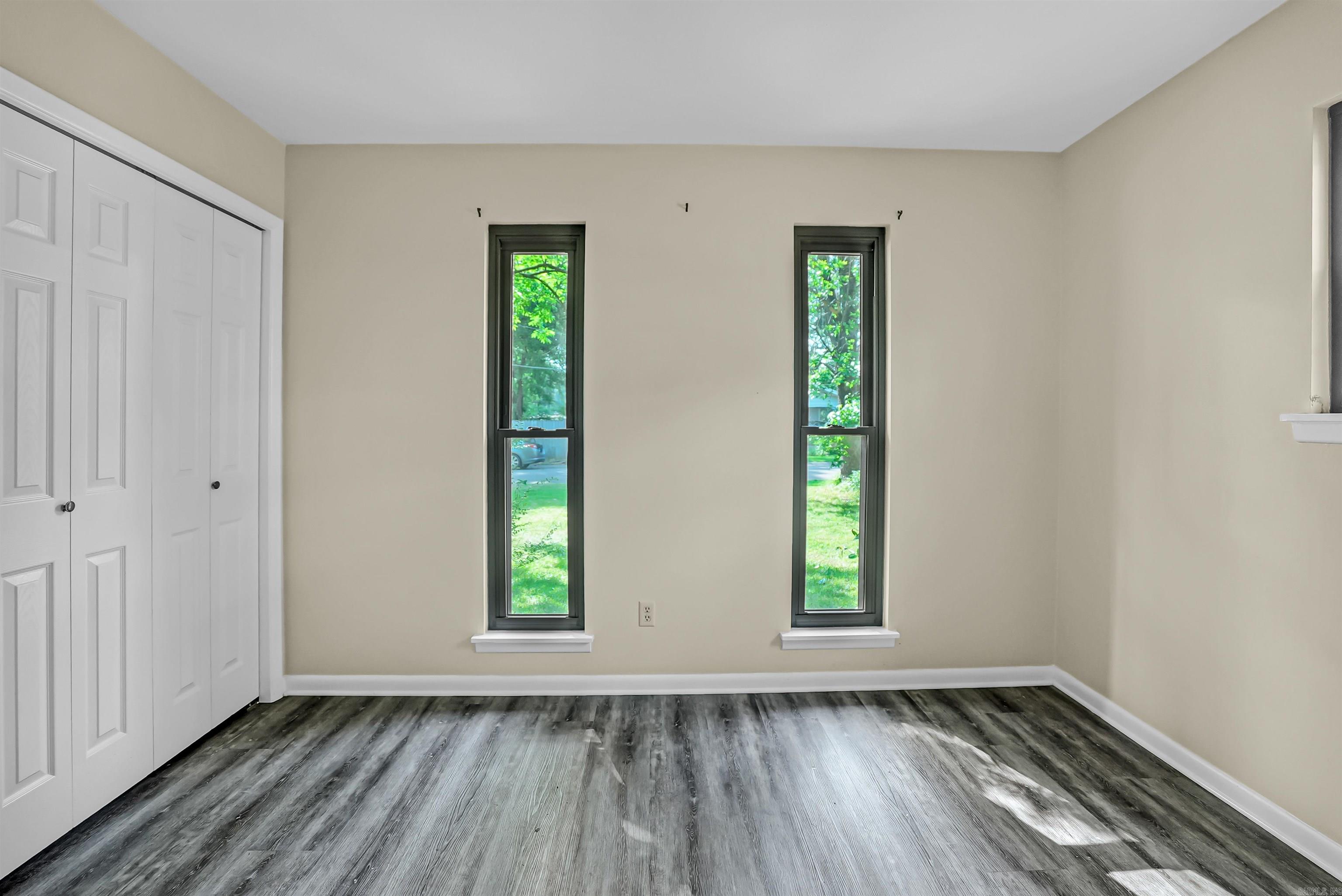 MIDDLETON - Residential