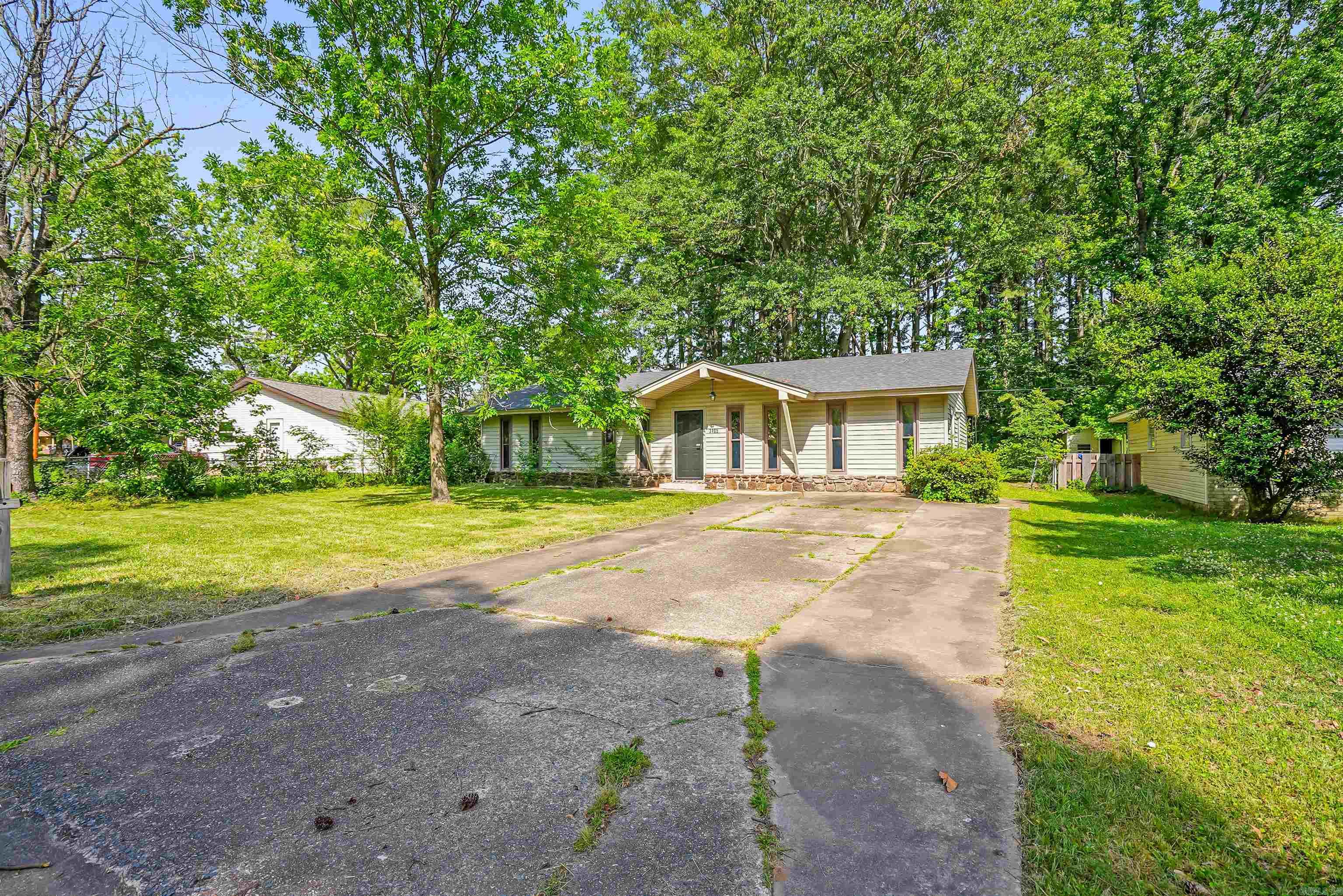 MIDDLETON - Residential