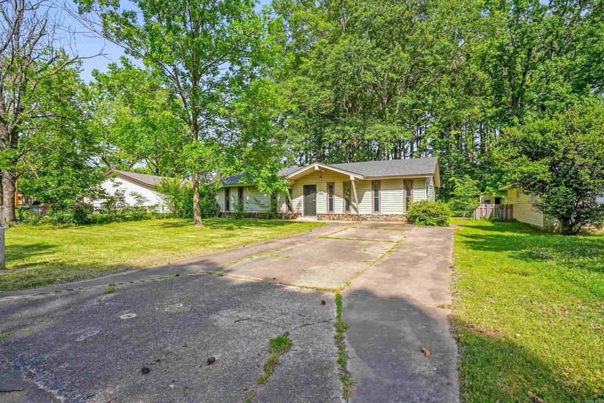 This charming home nestled in the heart of Jacksonville, boasts 1400 sqft. With three cozy bedrooms and one full & one half bathrooms, this house is perfect for anyone seeking a blend of comfort and functionality. Enclosed garage with large closet would make a great fourth bedroom, second living area, gaming room or kids play room. Home was updated in 2022 to include a new gas stove, microwave and dishwasher, ensuring your cooking experiences are both enjoyable and efficient. The countertops in the kitchen and both bathrooms have been replaced with beautiful granite. Durable and stylish new flooring extends throughout the house, complementing any decor style you choose. The HVAC system, hot water heater, roof, and windows have also been updated, providing peace of mind and enhancing the home's energy efficiency. 2025 updates include new A/C unit, ductwork, new wiring, outlets, switches and exhaust fans. Storage building out back is perfect for all your extras or would make a fantastic shop. With its proximity to local amenities and LRAFB, this home is one not to miss! Call today ~Agents see remarks~