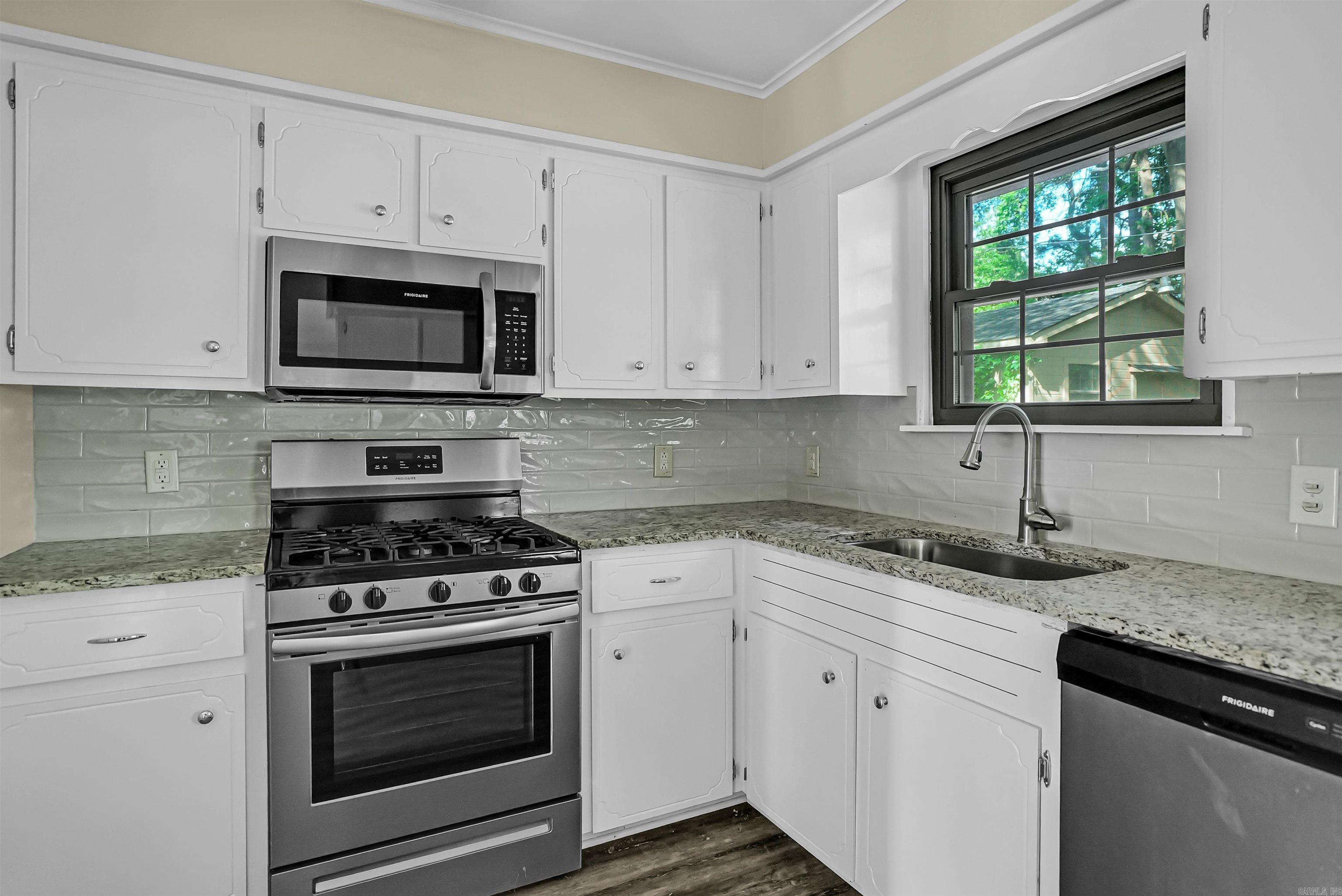 MIDDLETON - Residential