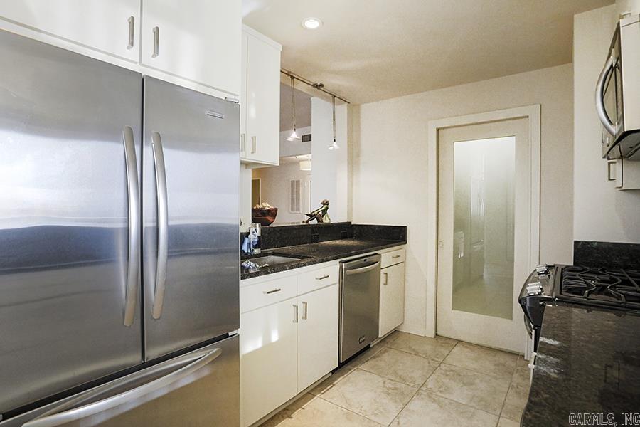 WESTRIVER TOWERS HPR - Residential