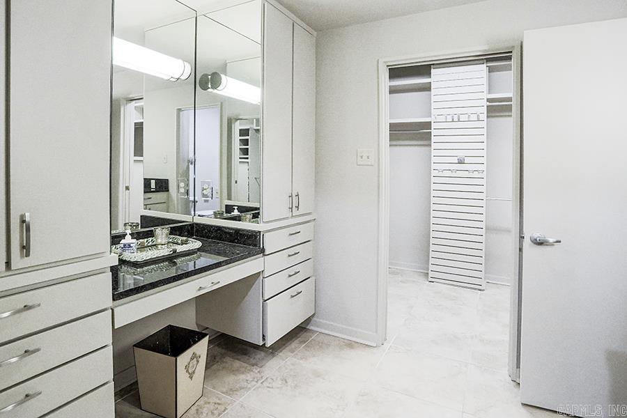 WESTRIVER TOWERS HPR - Residential