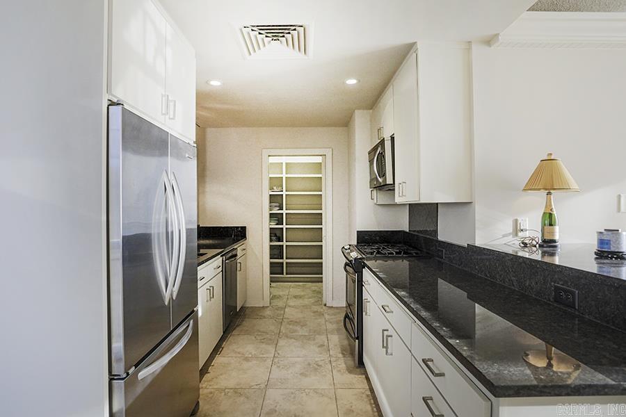 WESTRIVER TOWERS HPR - Residential