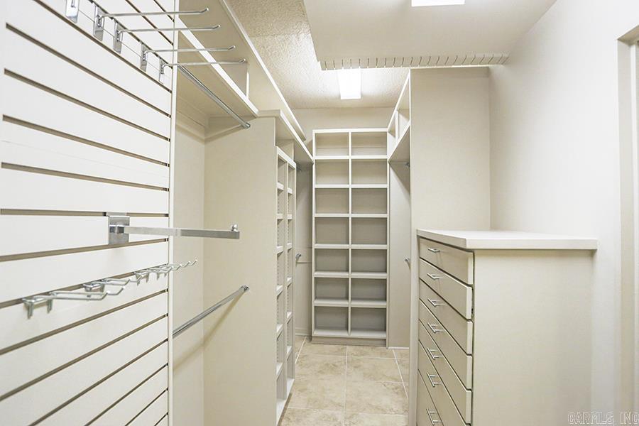 WESTRIVER TOWERS HPR - Residential