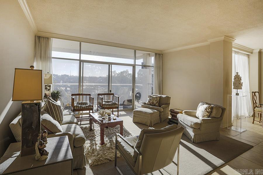 WESTRIVER TOWERS HPR - Residential