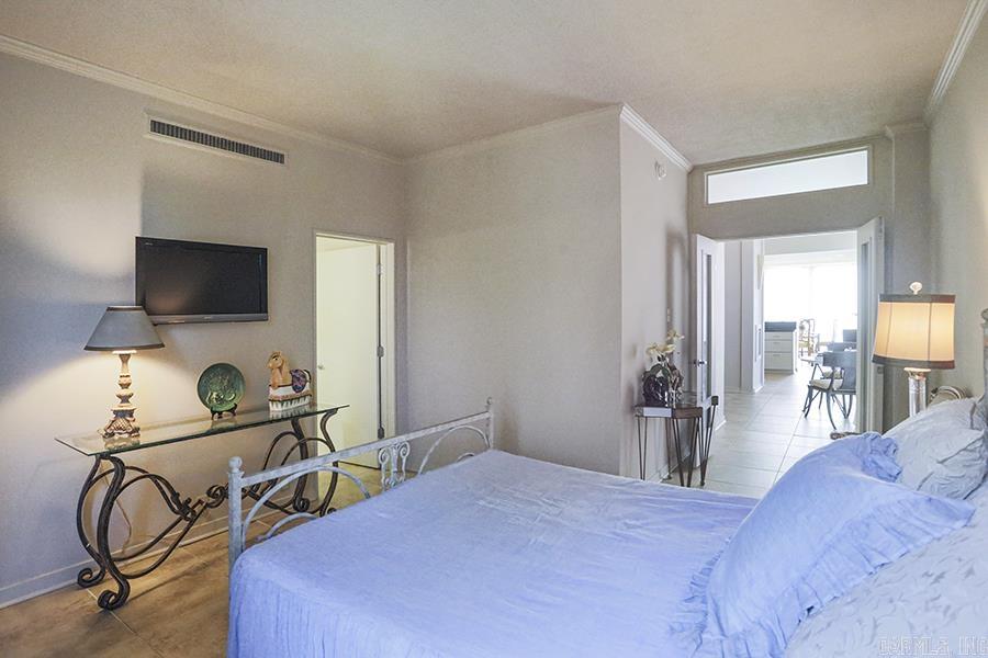 WESTRIVER TOWERS HPR - Residential