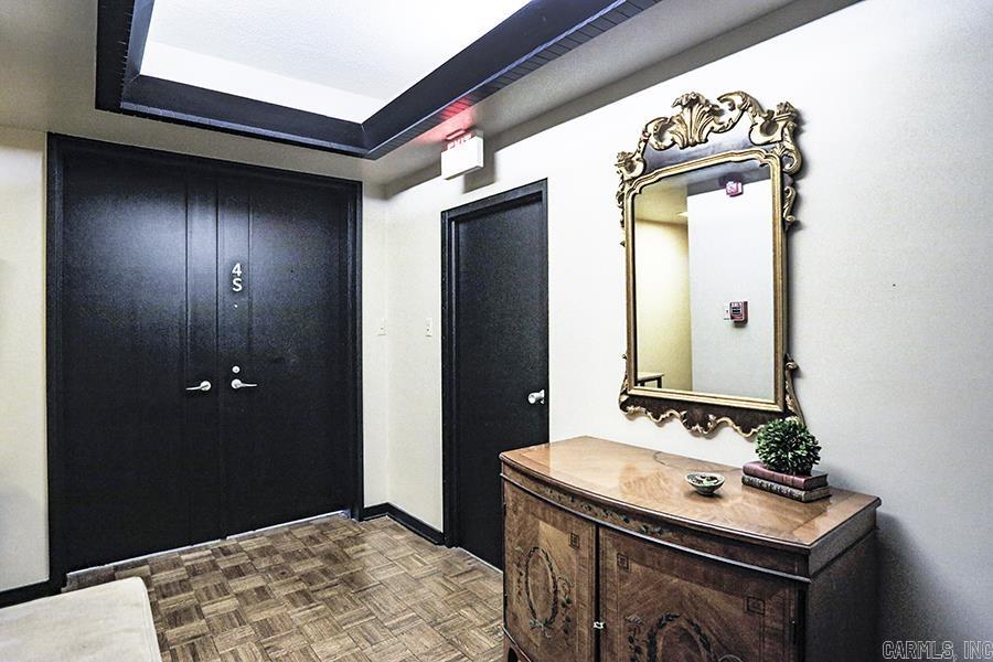 WESTRIVER TOWERS HPR - Residential