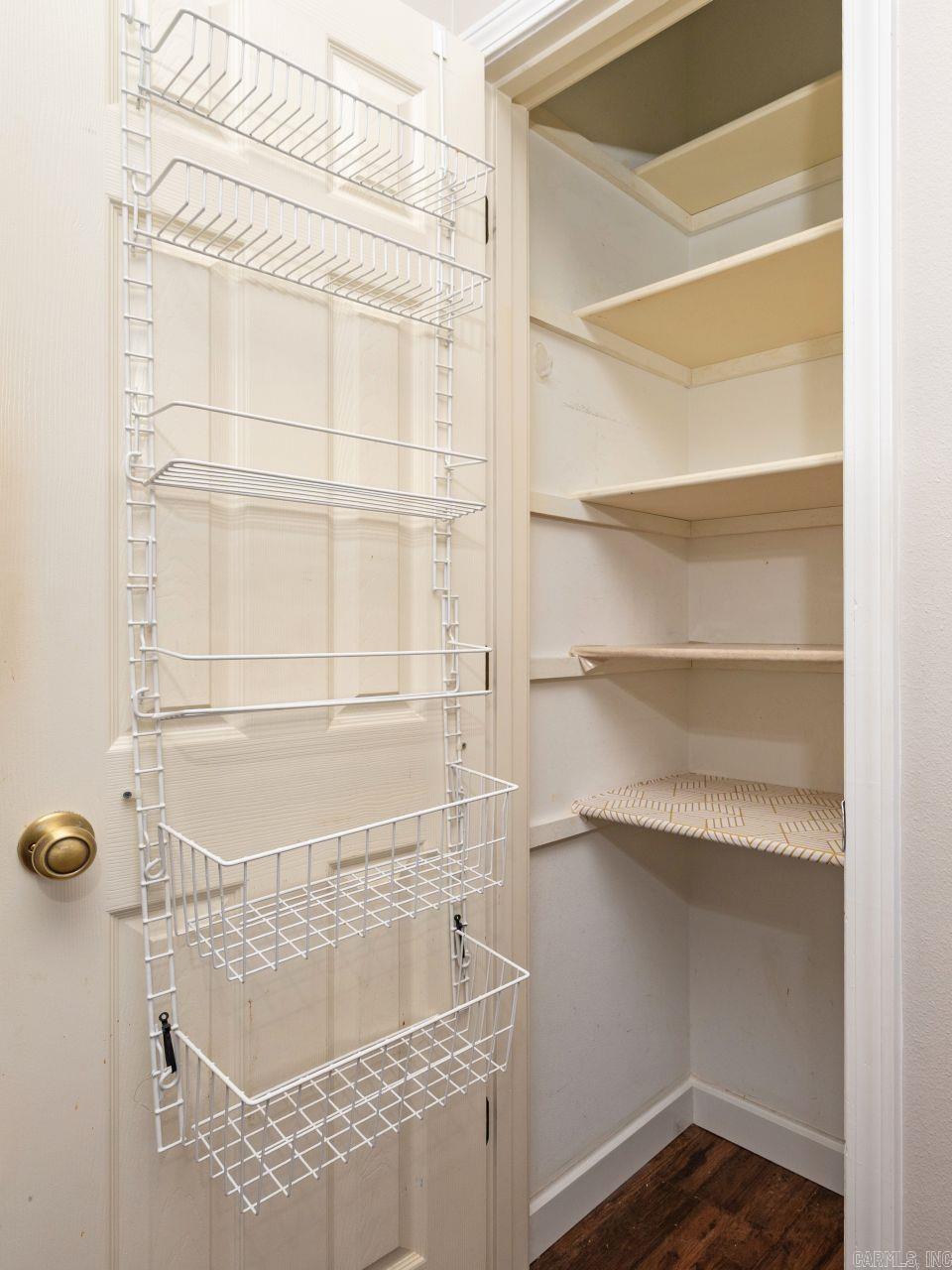 TRIPLE J ESTATES - Residential