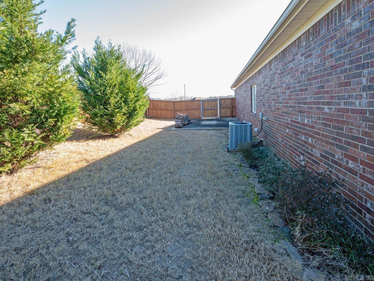 TRIPLE J ESTATES - Residential