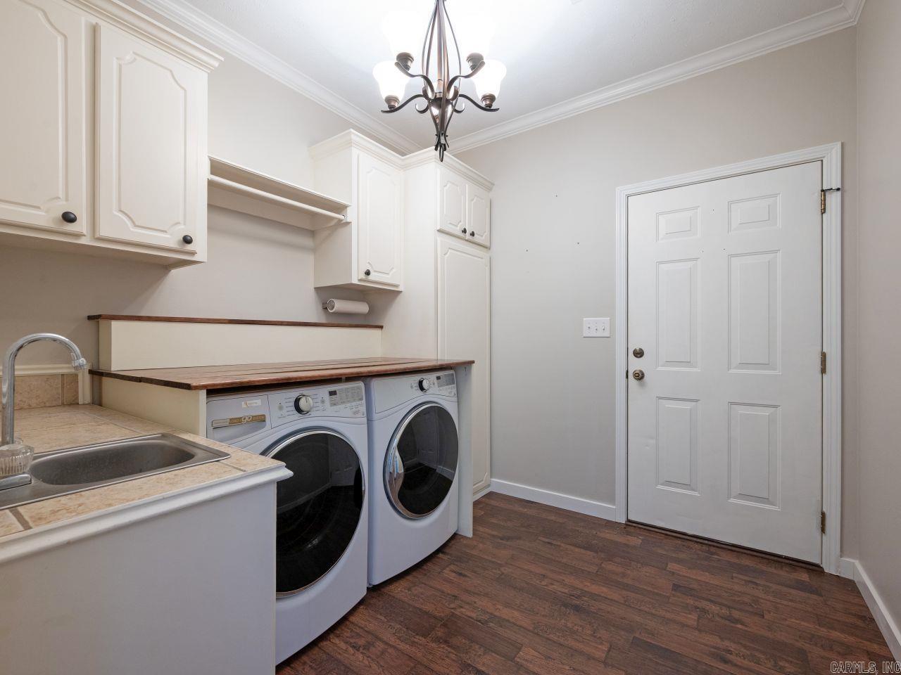 TRIPLE J ESTATES - Residential