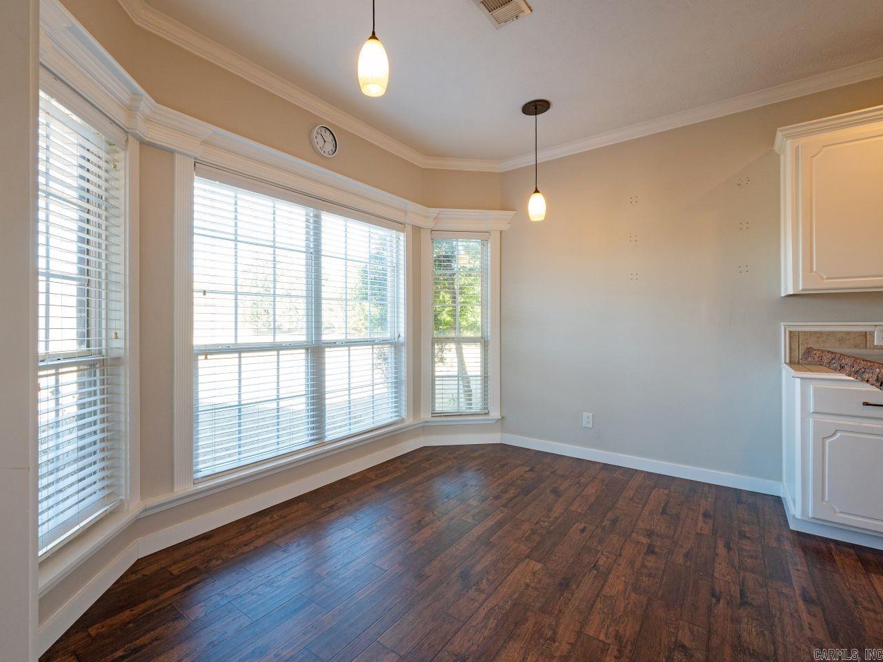 TRIPLE J ESTATES - Residential