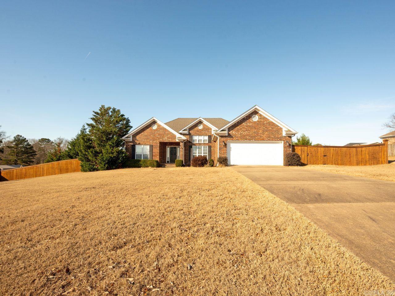 TRIPLE J ESTATES - Residential