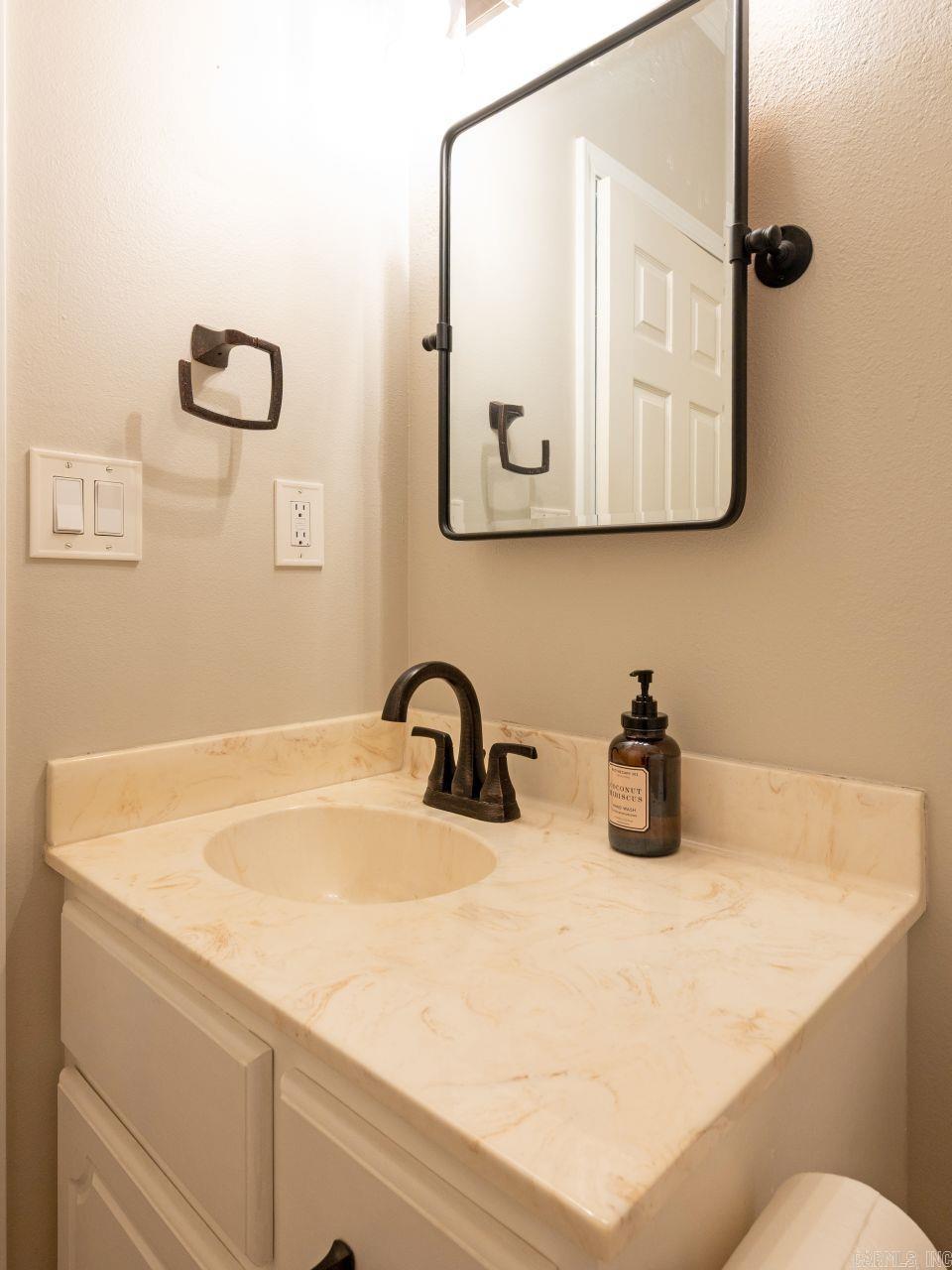 TRIPLE J ESTATES - Residential