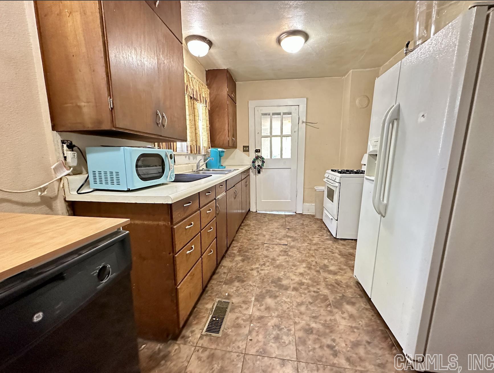 WHEATLEY, HILL, PT. JODDS - Residential