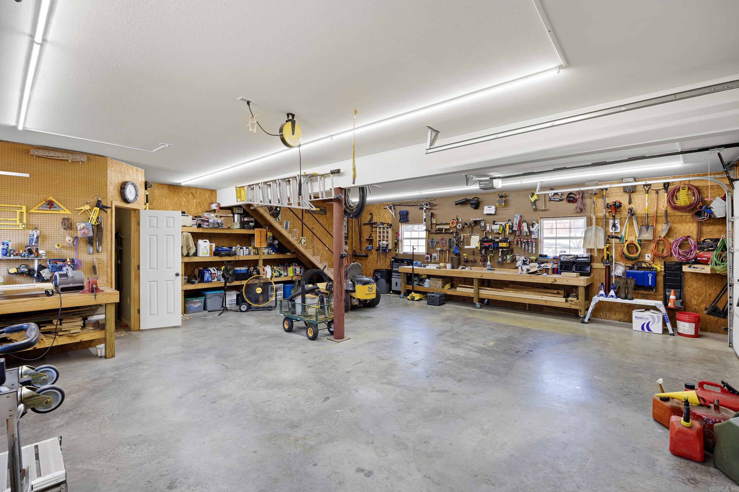 WOODRIDGE ATTEBERY - Residential