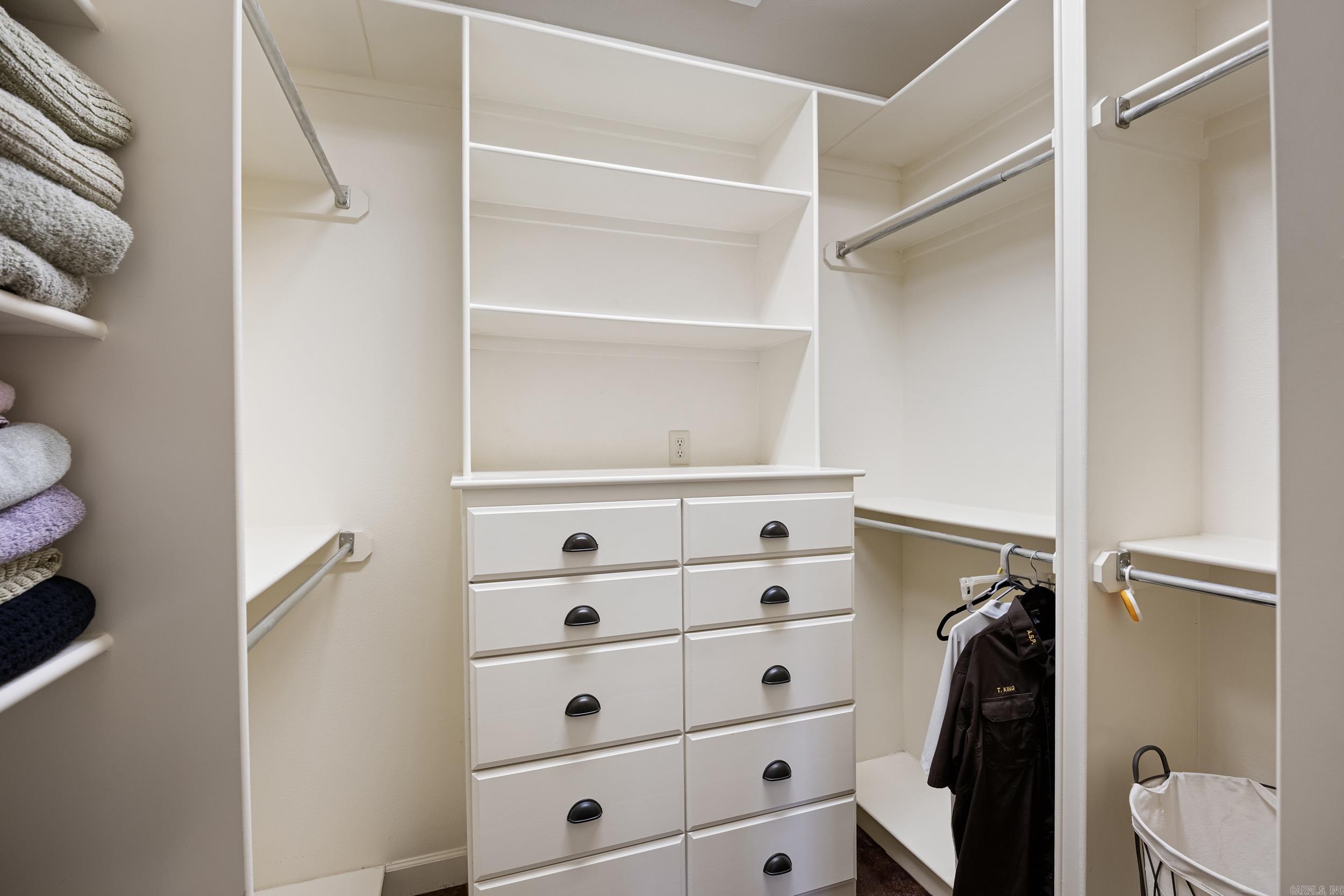 WOODRIDGE ATTEBERY - Residential