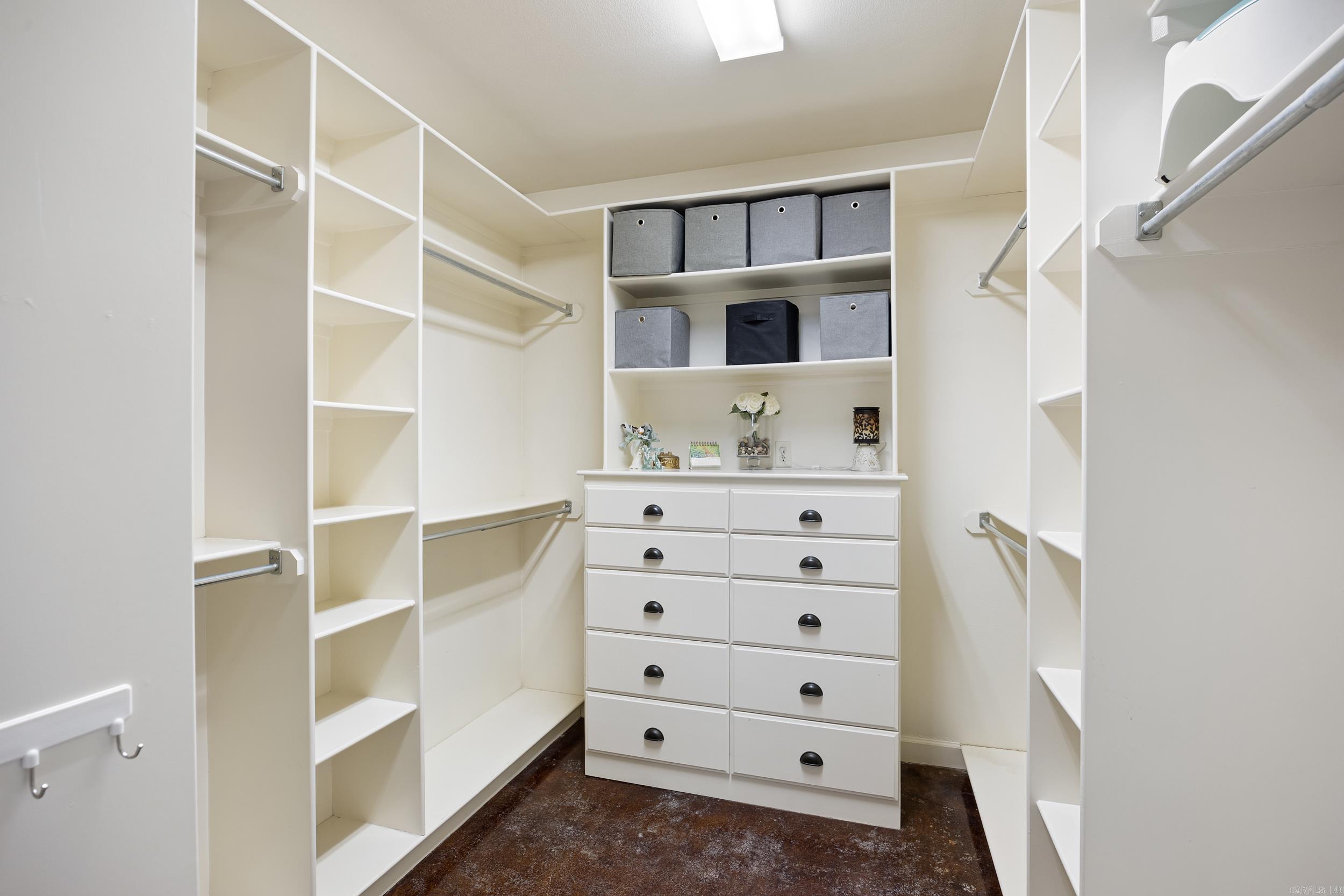 WOODRIDGE ATTEBERY - Residential