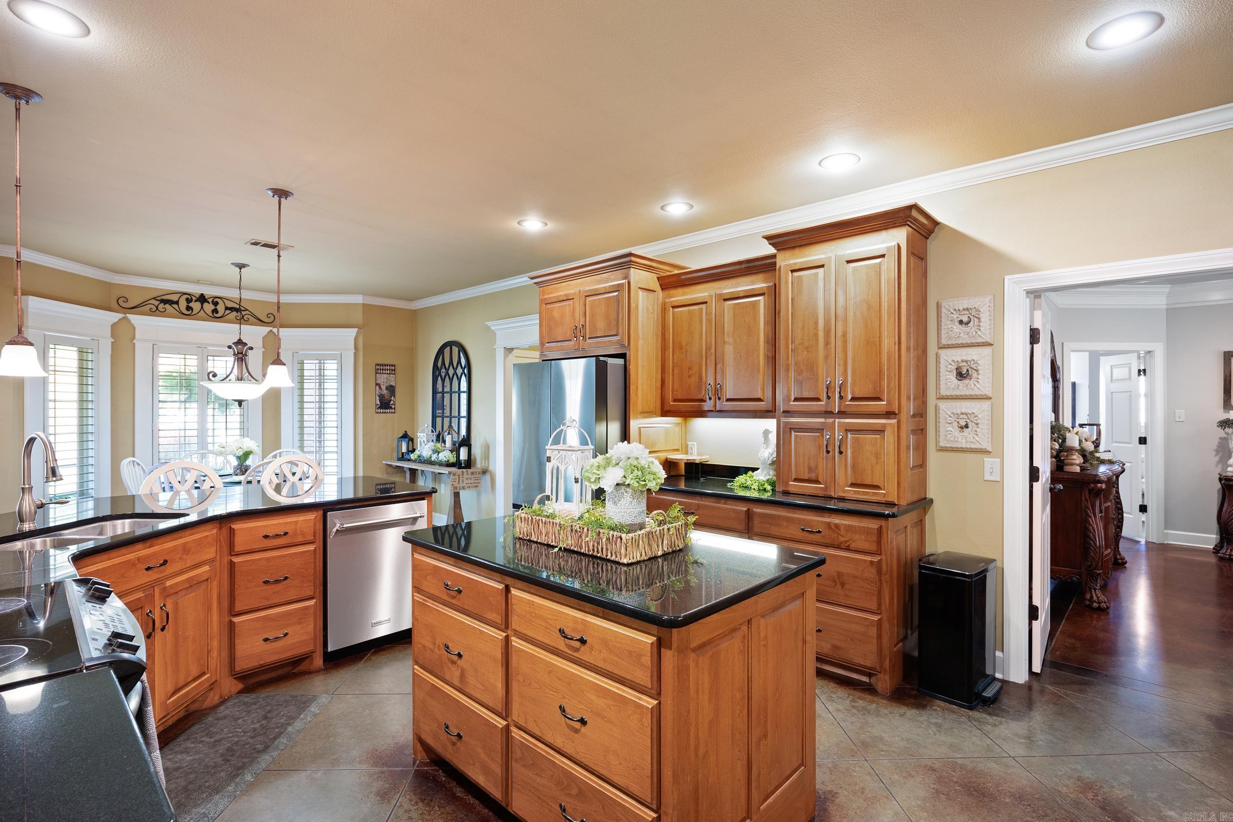 WOODRIDGE ATTEBERY - Residential