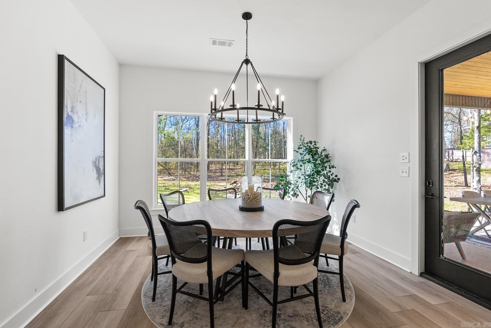CRESTHAVEN - Residential