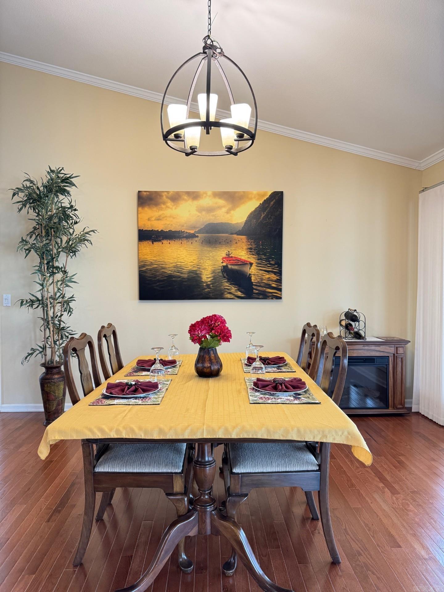 ADORACION - Residential