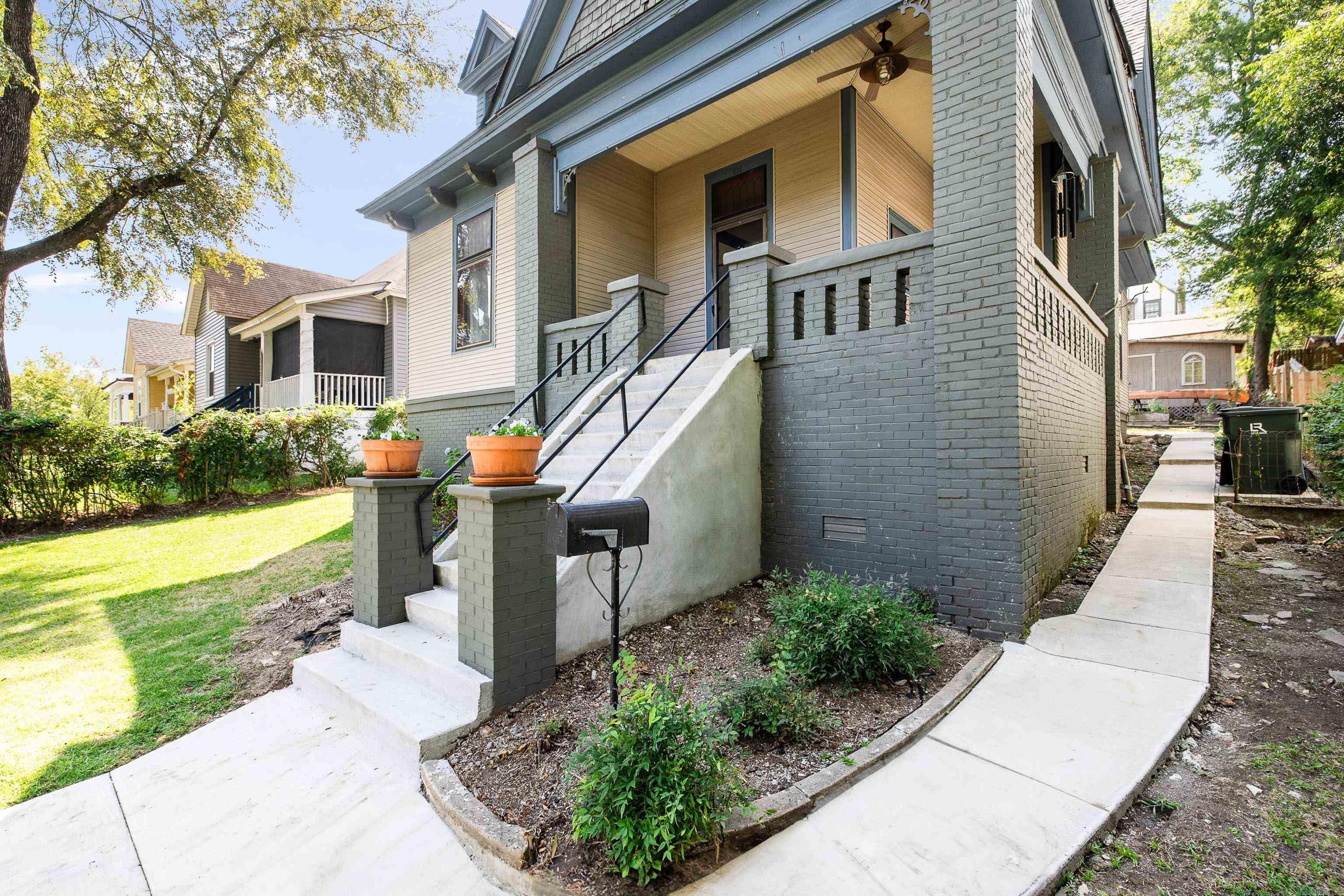 CAPITOL VIEW - Residential