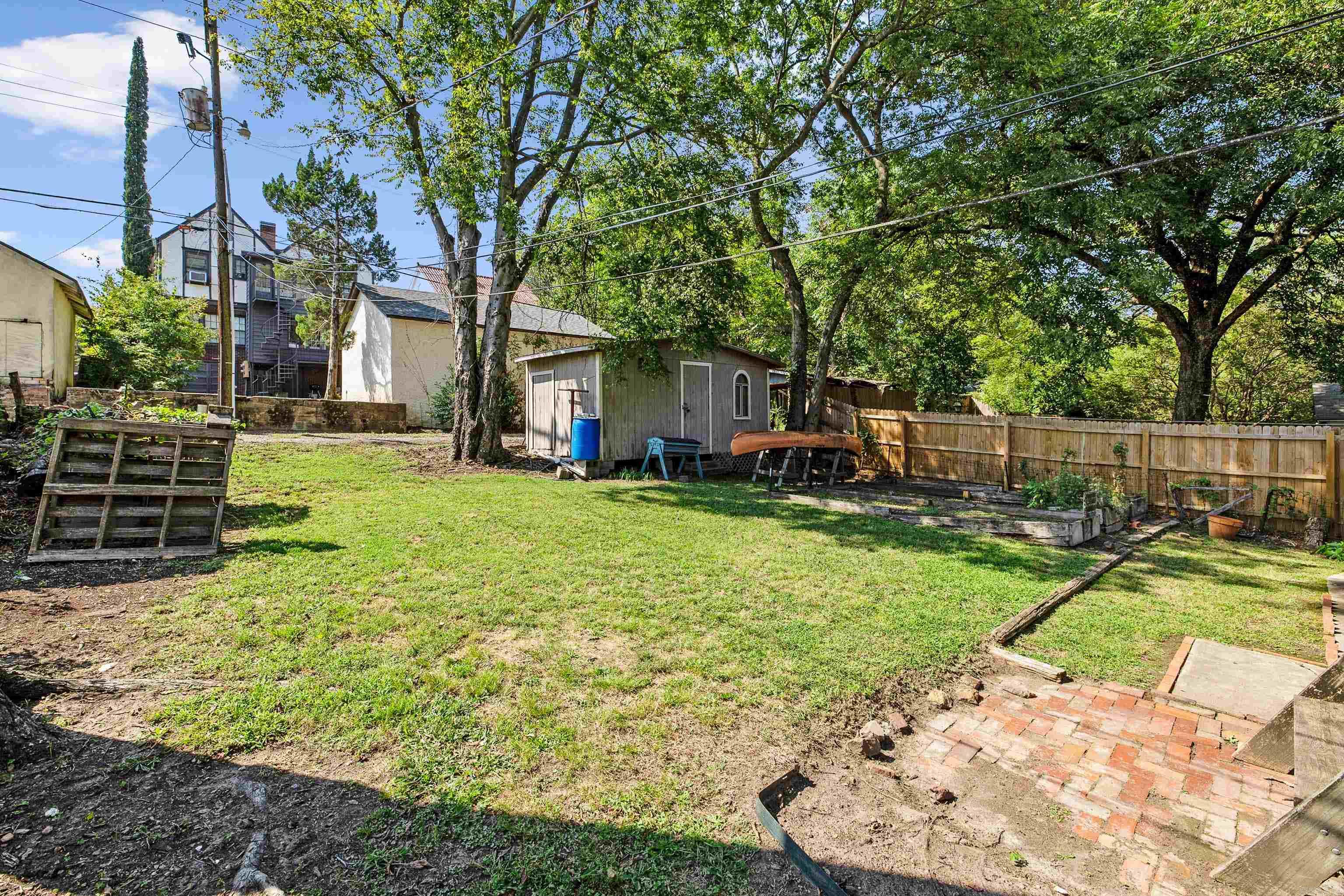 CAPITOL VIEW - Residential