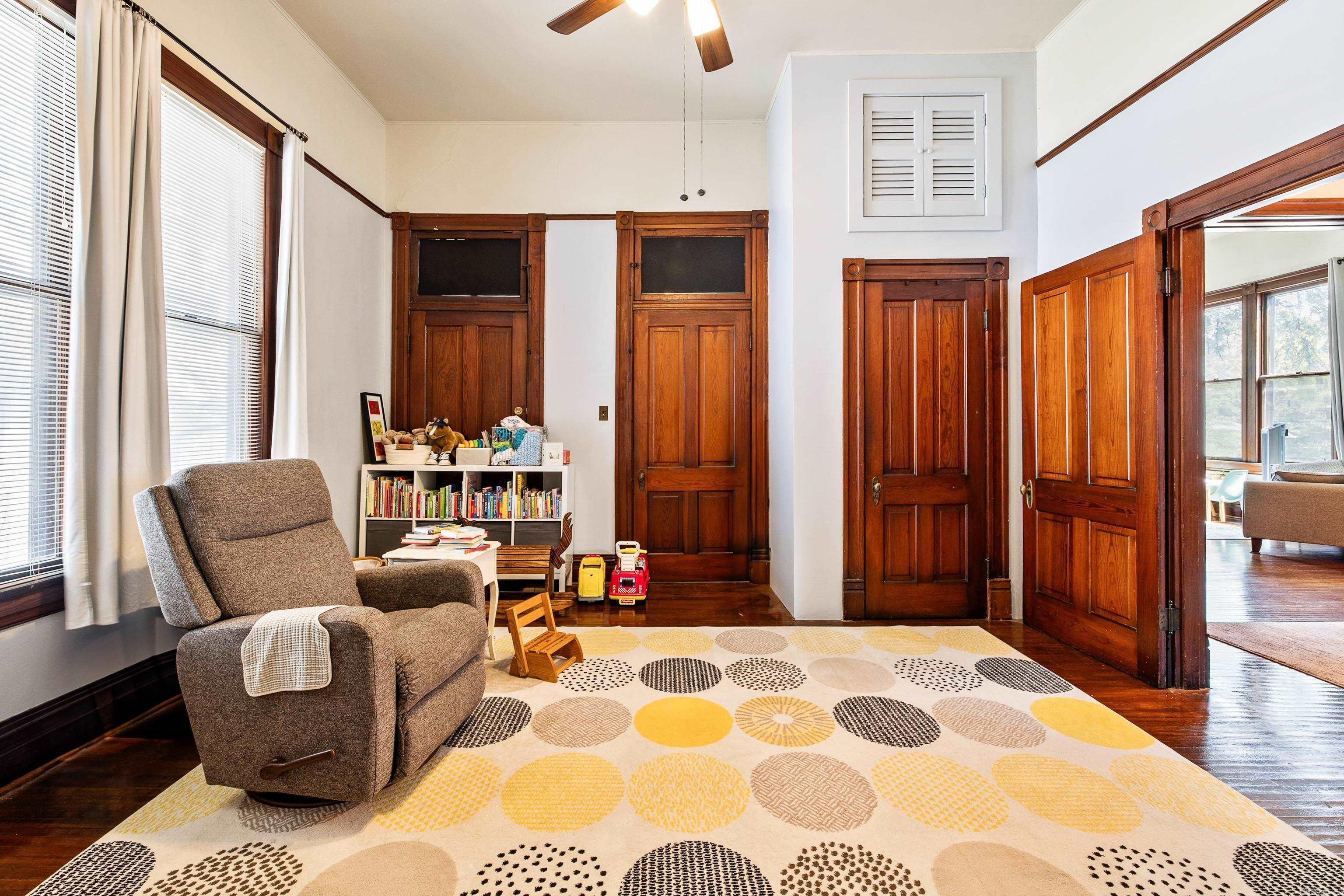 CAPITOL VIEW - Residential