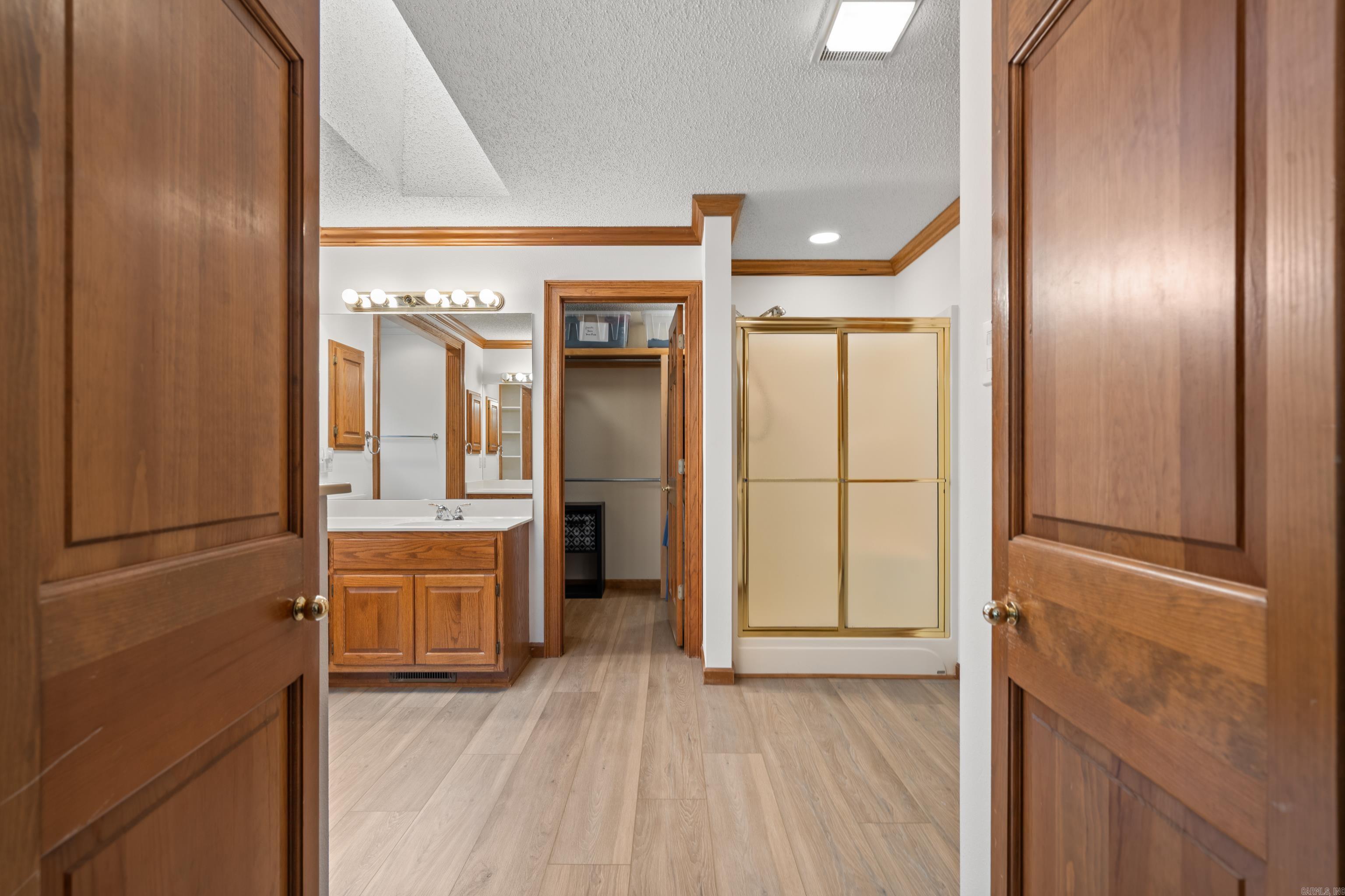 Cresta - Residential