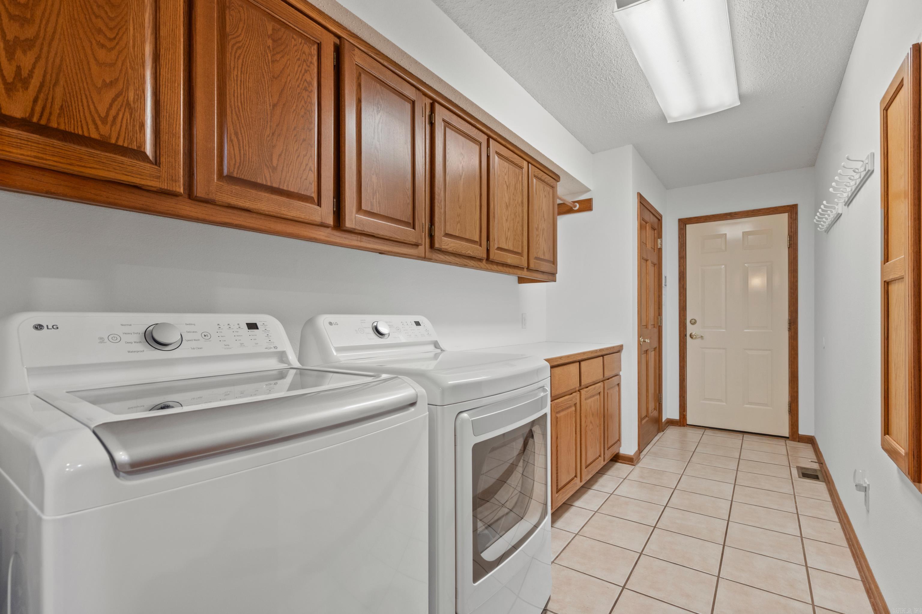 Cresta - Residential