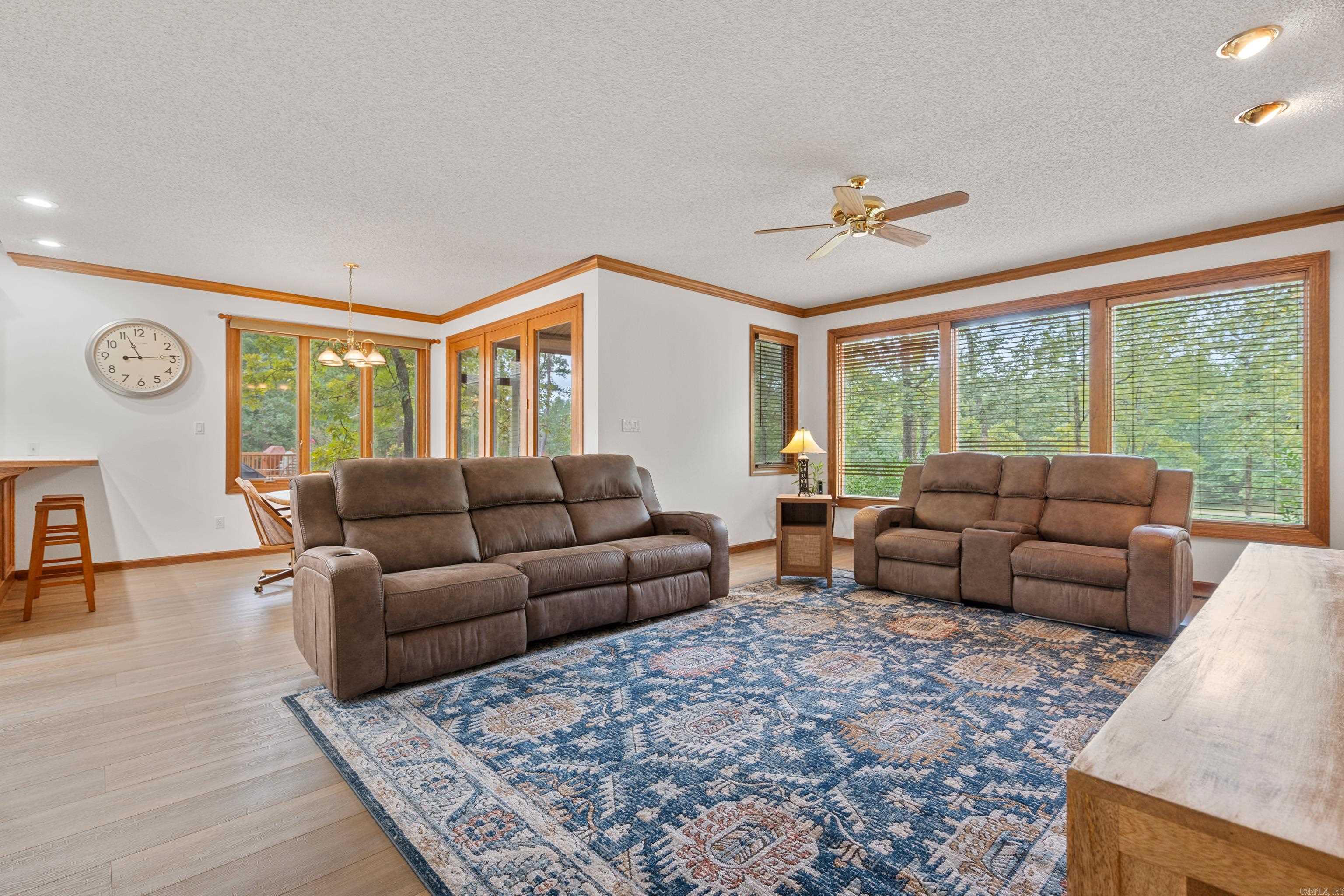 Cresta - Residential