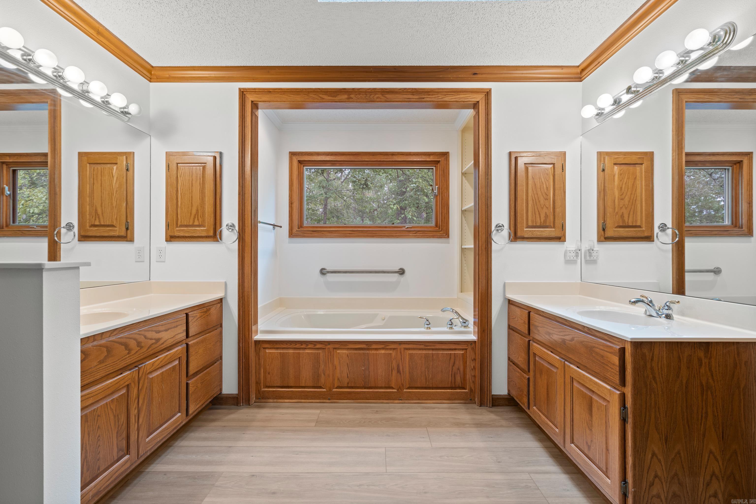 Cresta - Residential