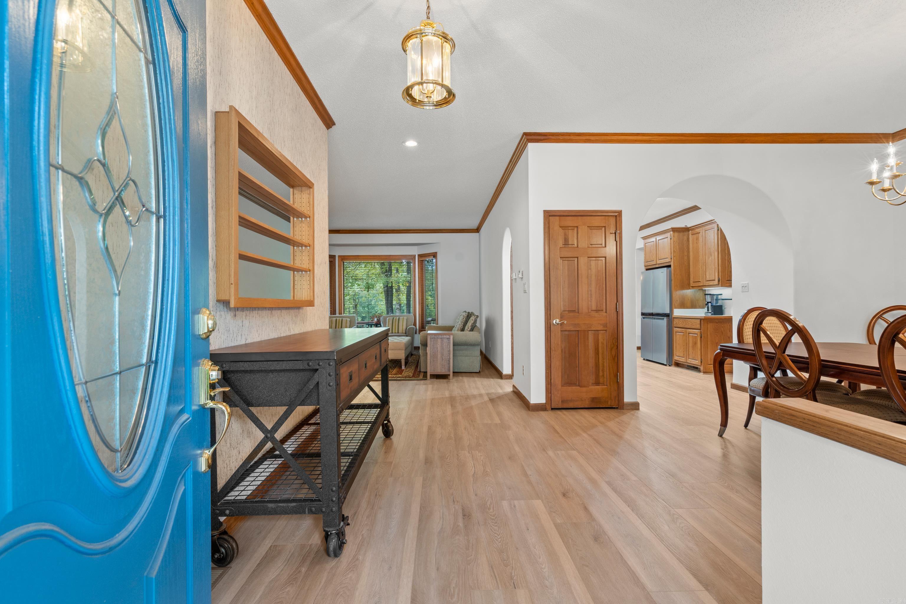 Cresta - Residential