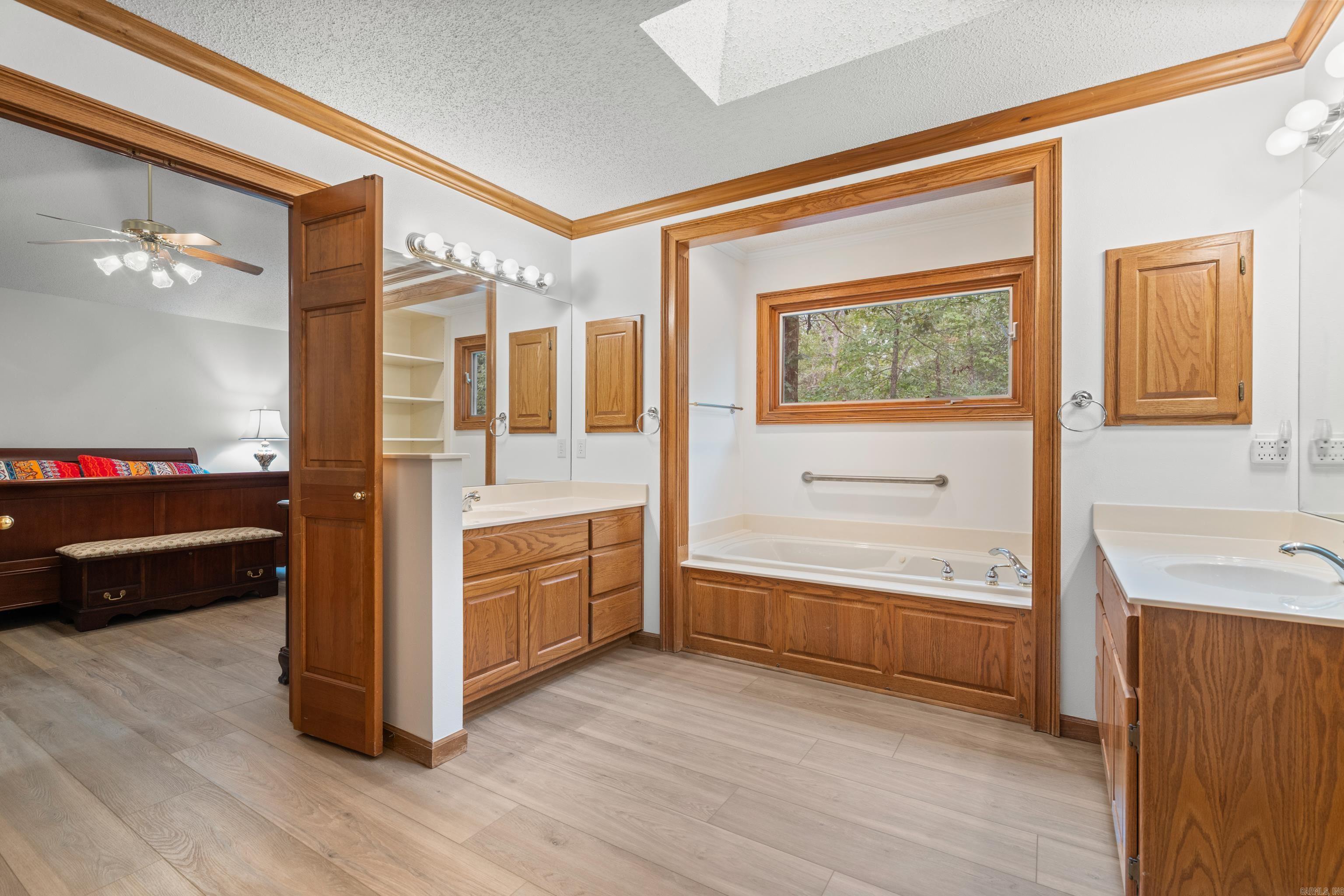 Cresta - Residential