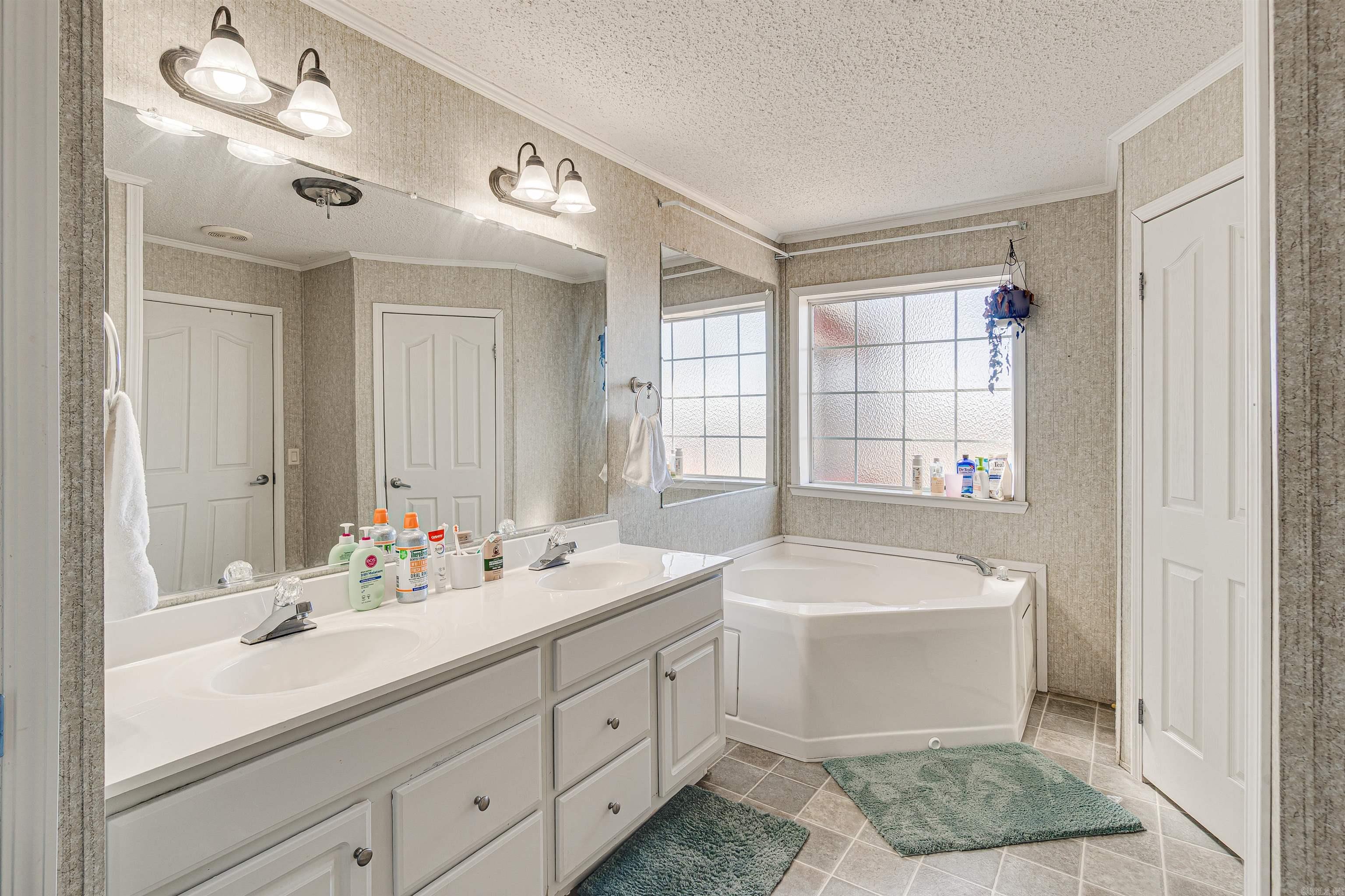 JONES REPLAT OF LONG ISLAND AN - Residential