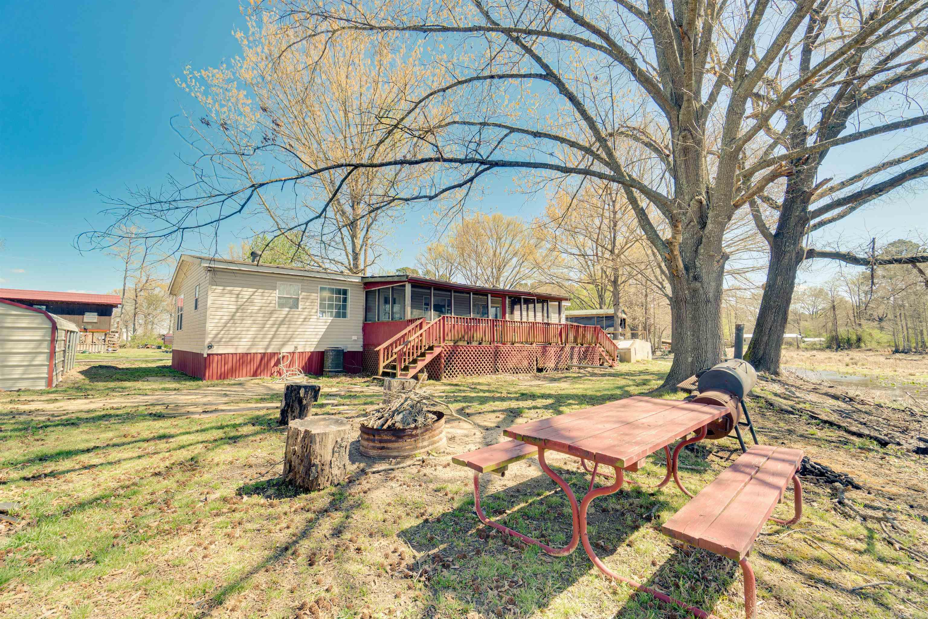 JONES REPLAT OF LONG ISLAND AN - Residential