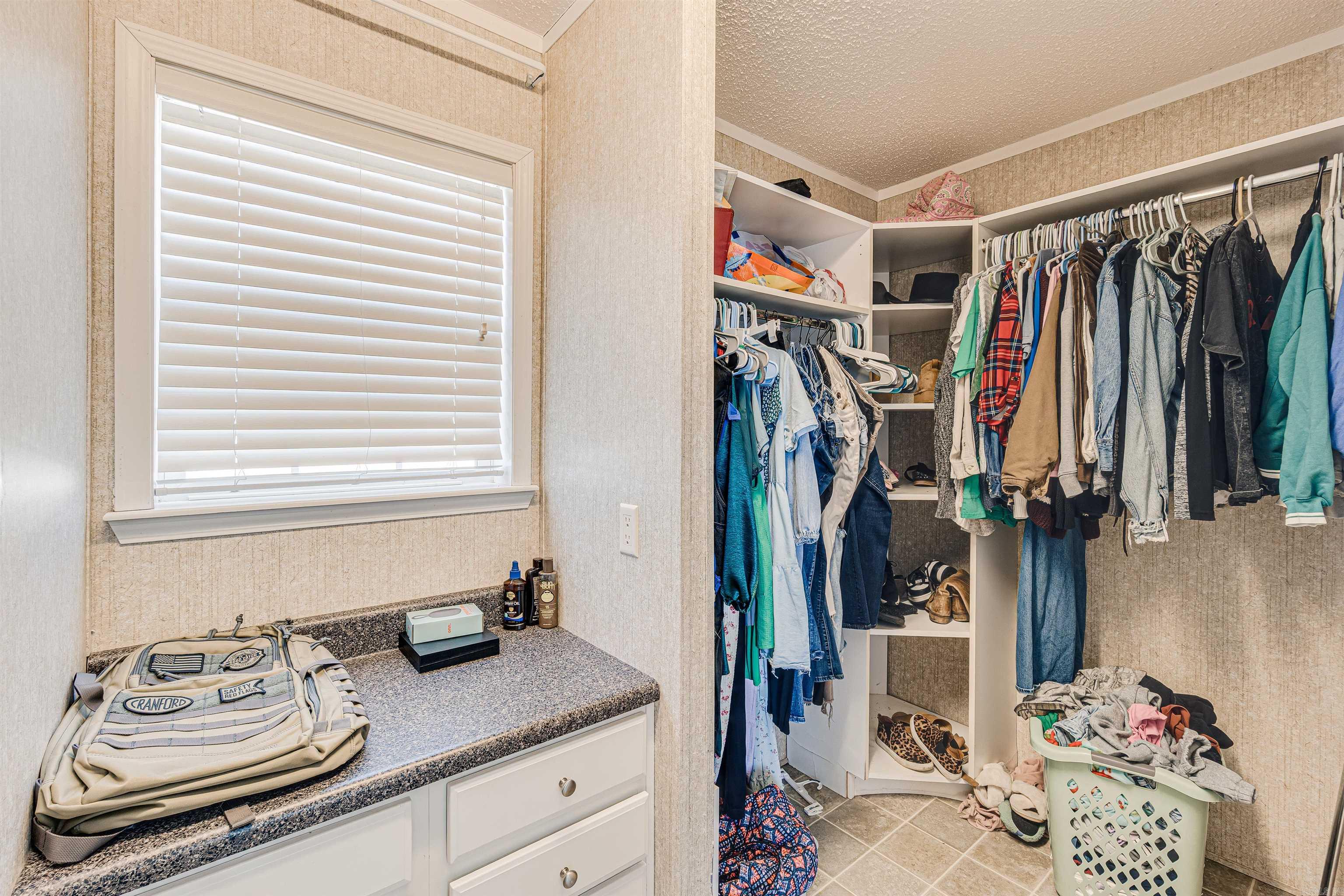 JONES REPLAT OF LONG ISLAND AN - Residential